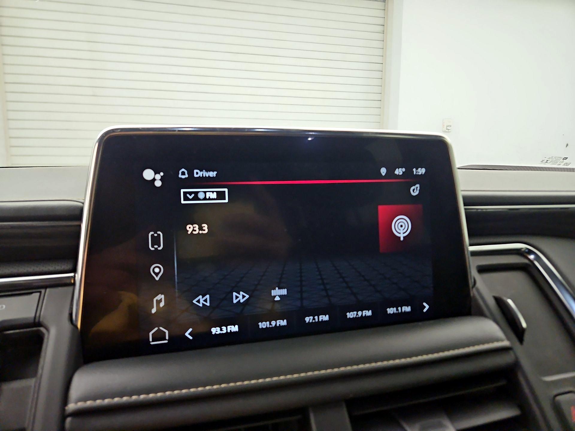 Thumbnail: 2023 GMC Yukon XL - 15