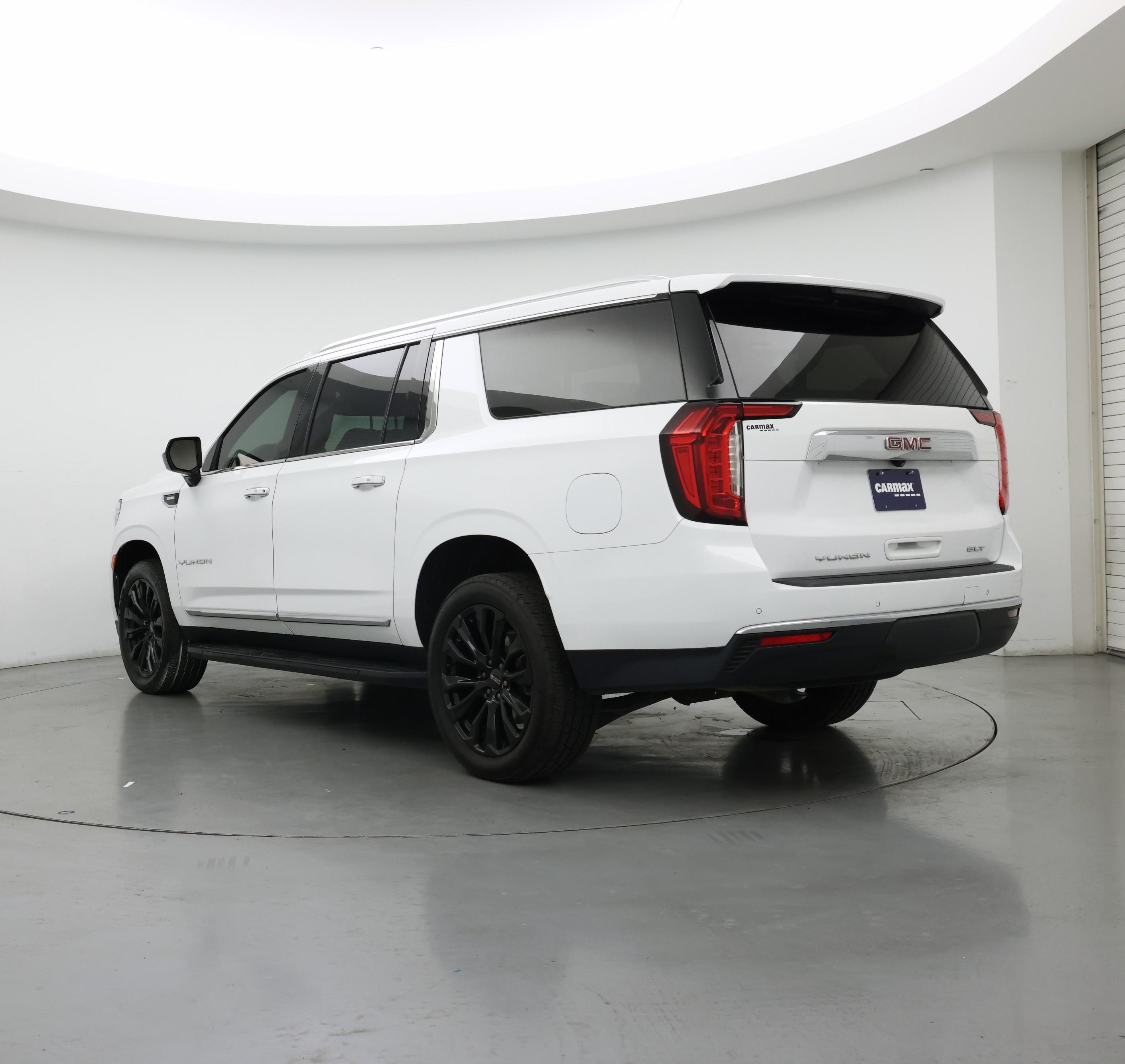 Thumbnail: 2023 GMC Yukon XL - 2