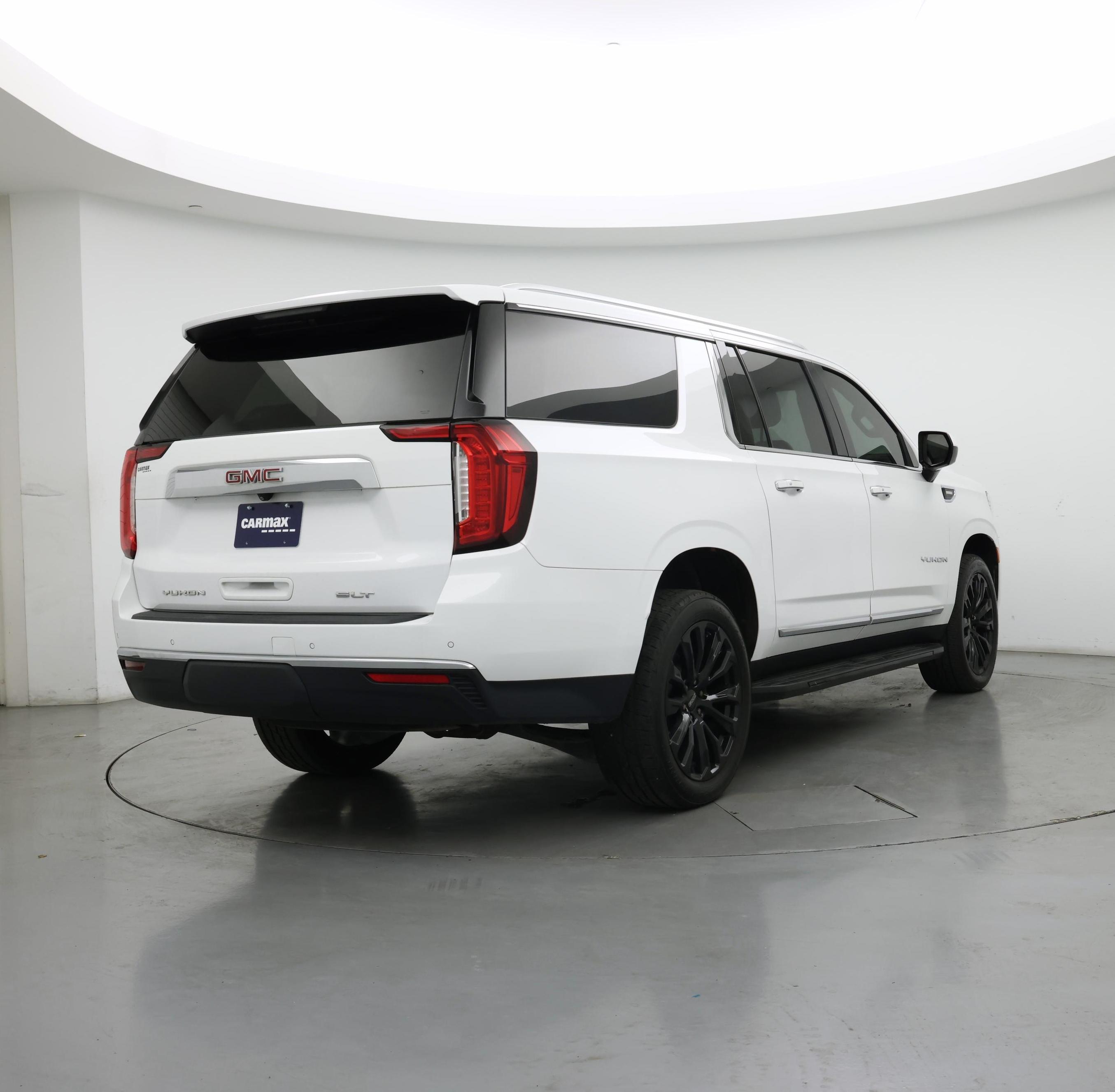 Thumbnail: 2023 GMC Yukon XL - 8