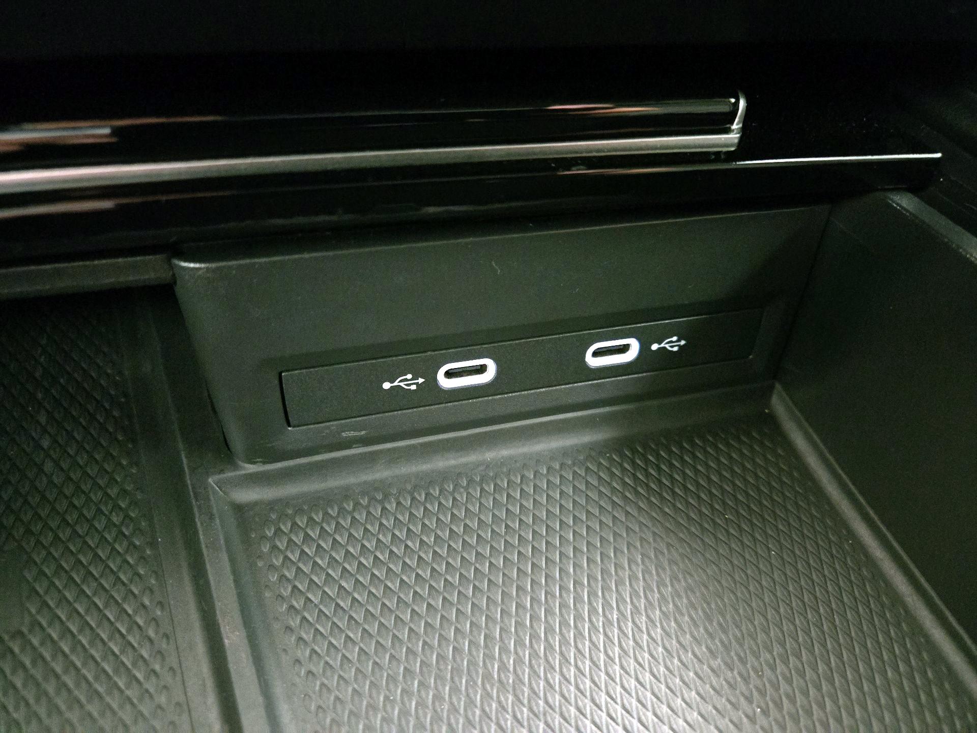 Thumbnail: 2024 Volkswagen Atlas - 19