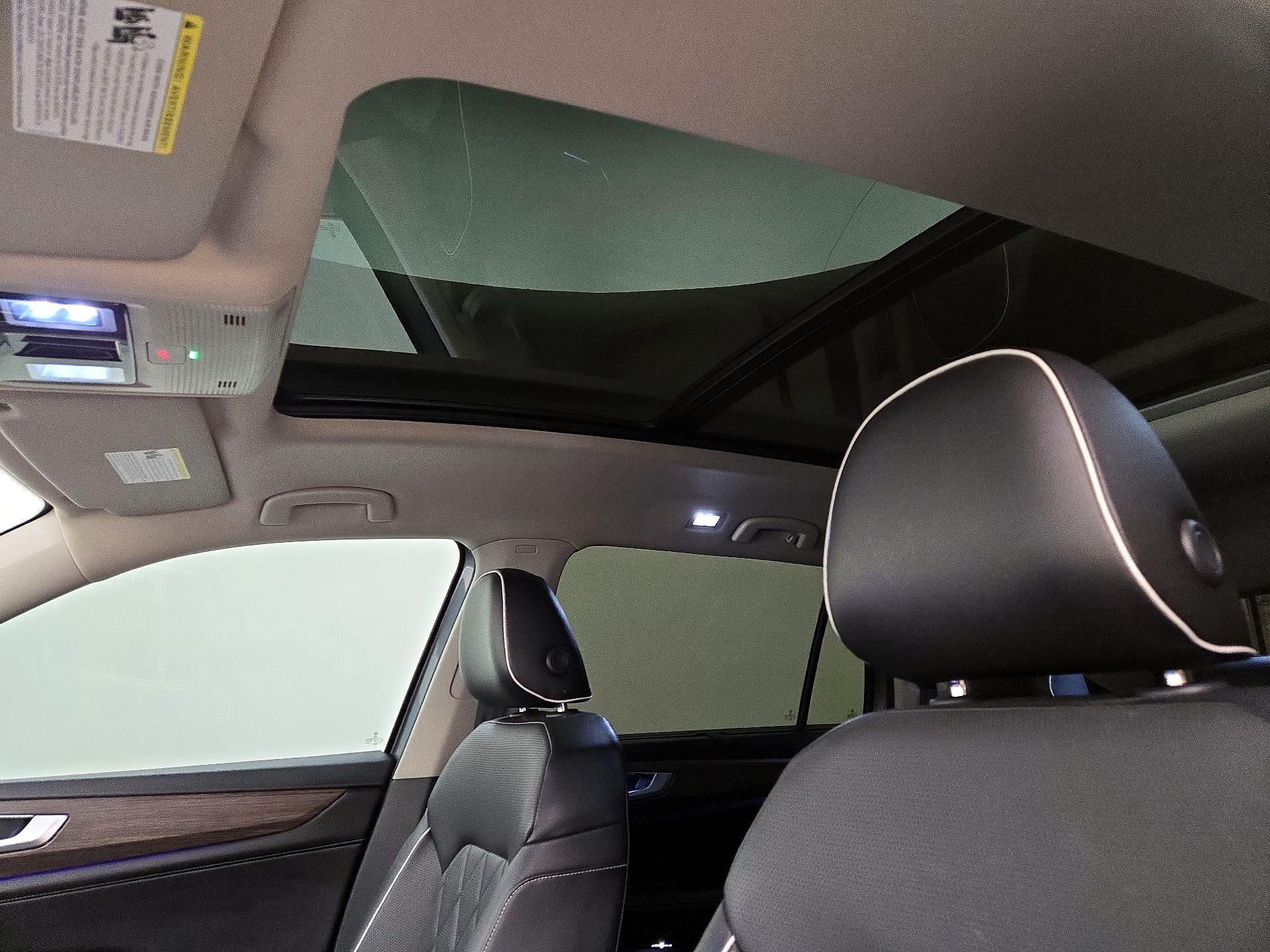 Thumbnail: 2024 Volkswagen Atlas - 20