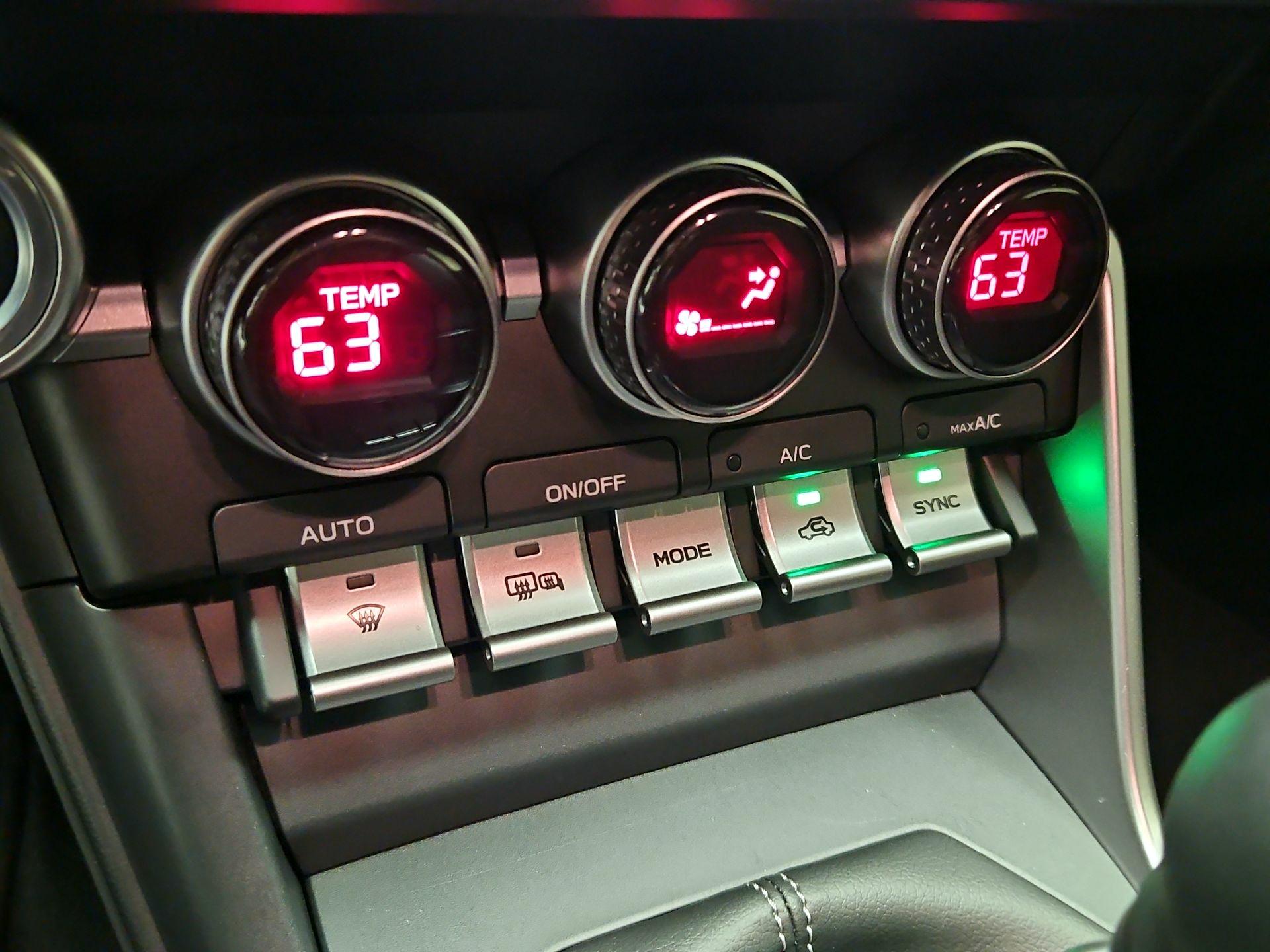 Thumbnail: 2023 Toyota GR86 - 16