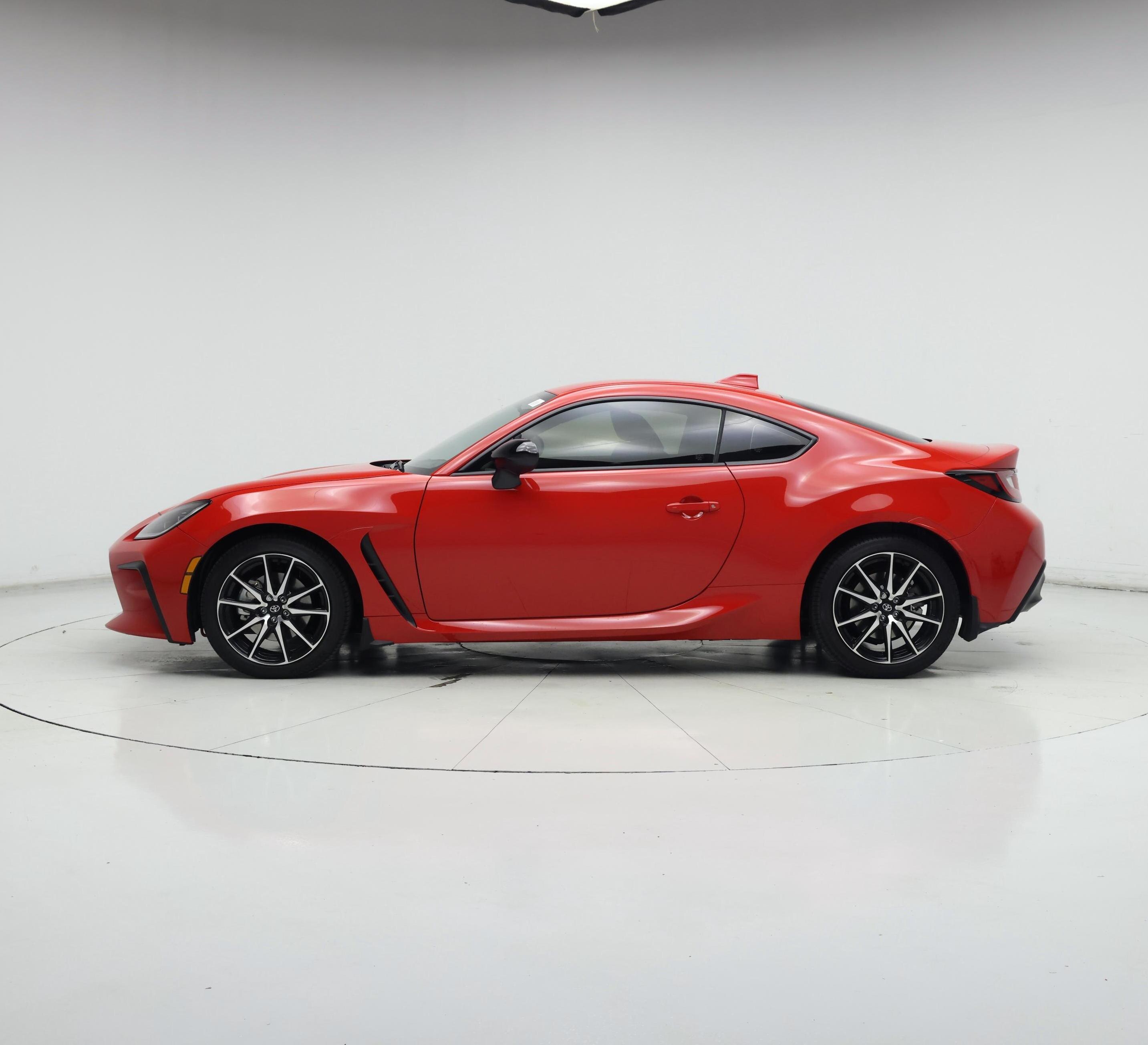 Thumbnail: 2023 Toyota GR86 - 3