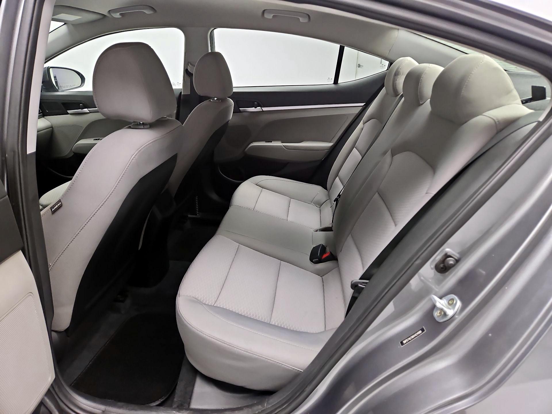 Thumbnail: 2019 Hyundai Elantra - 19