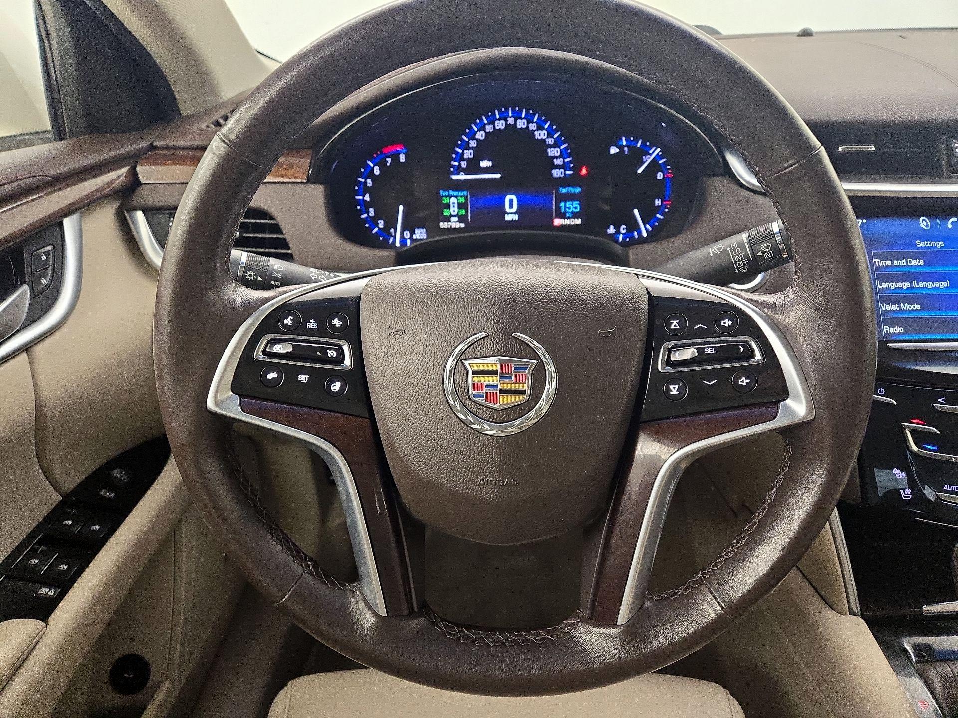 Thumbnail: 2015 Cadillac XTS - 10