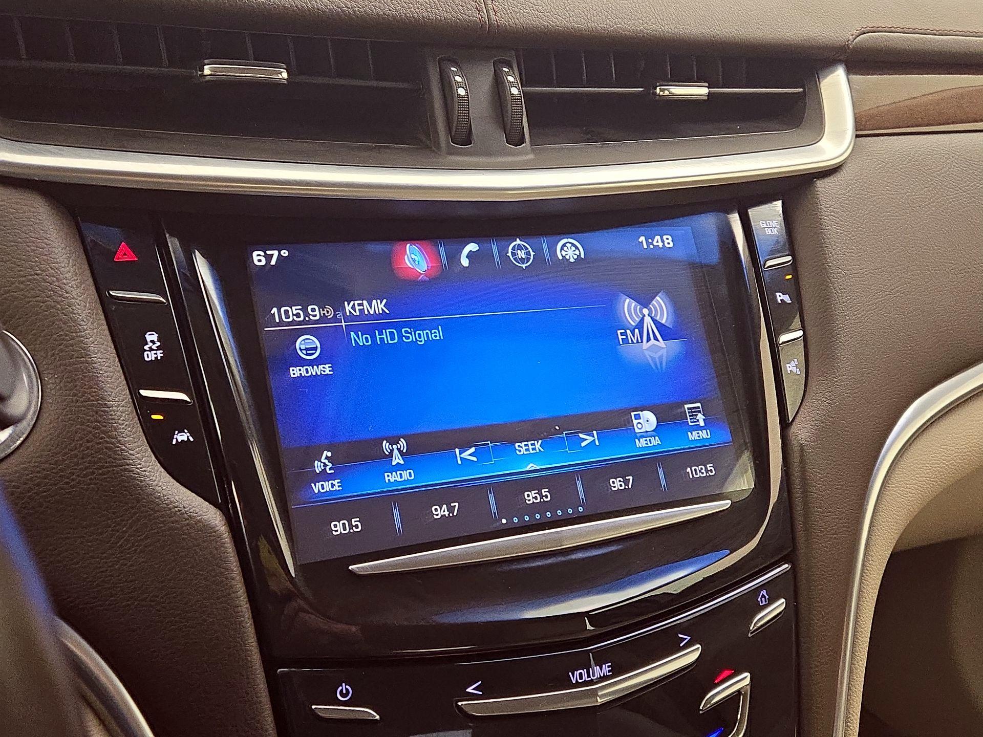 Thumbnail: 2015 Cadillac XTS - 16