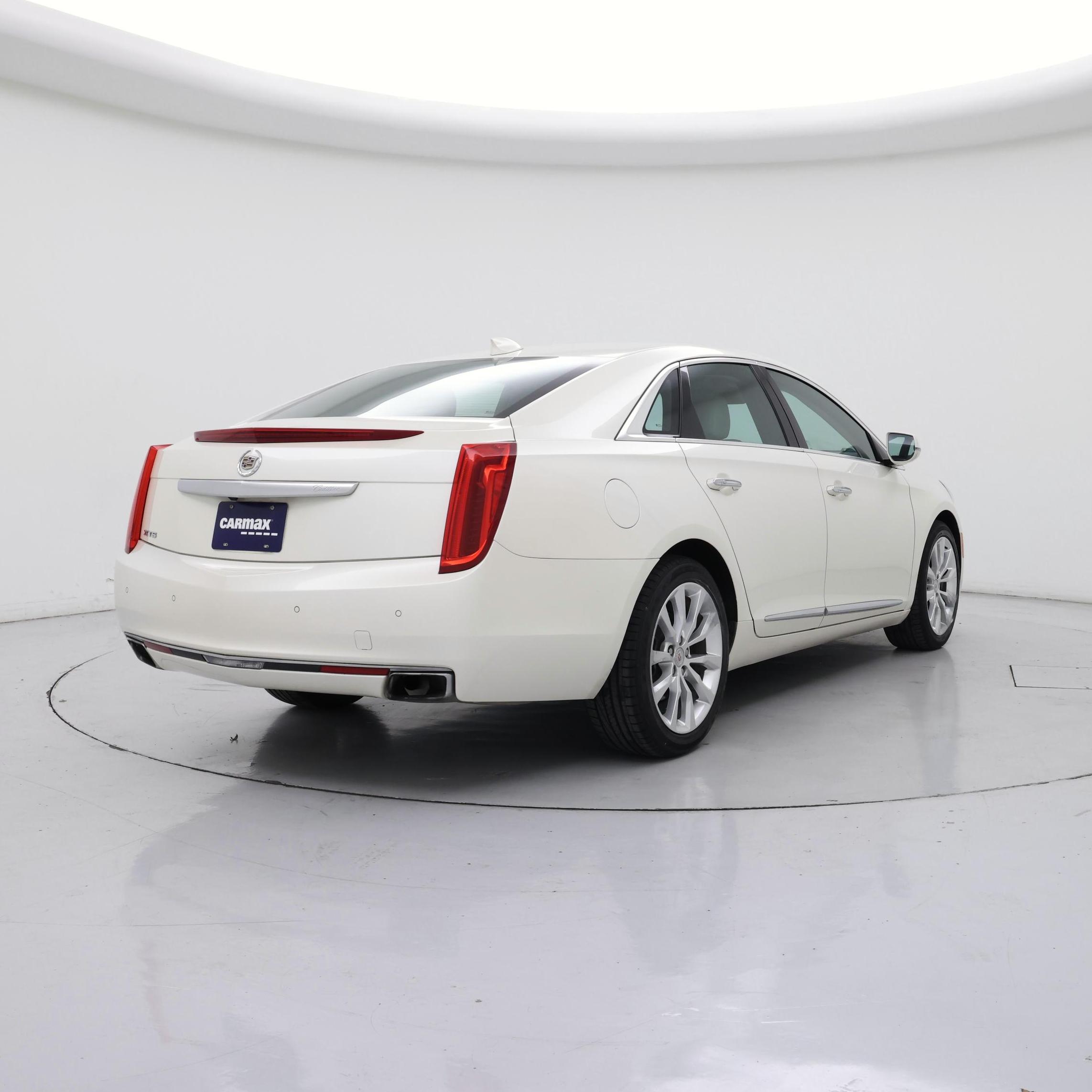 Thumbnail: 2015 Cadillac XTS - 8