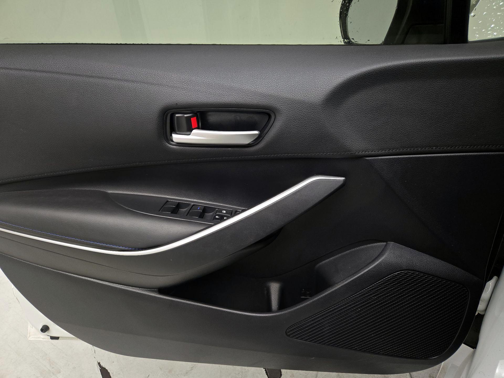 Thumbnail: 2020 Toyota Corolla - 12