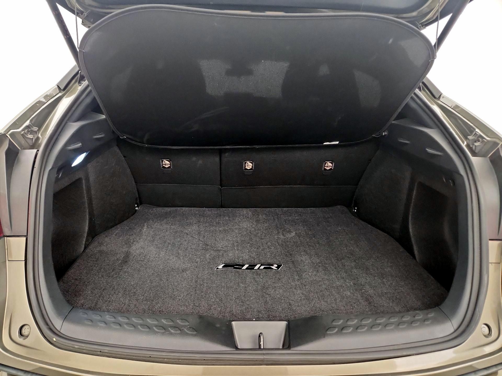 Thumbnail: 2021 Toyota C-HR - 20