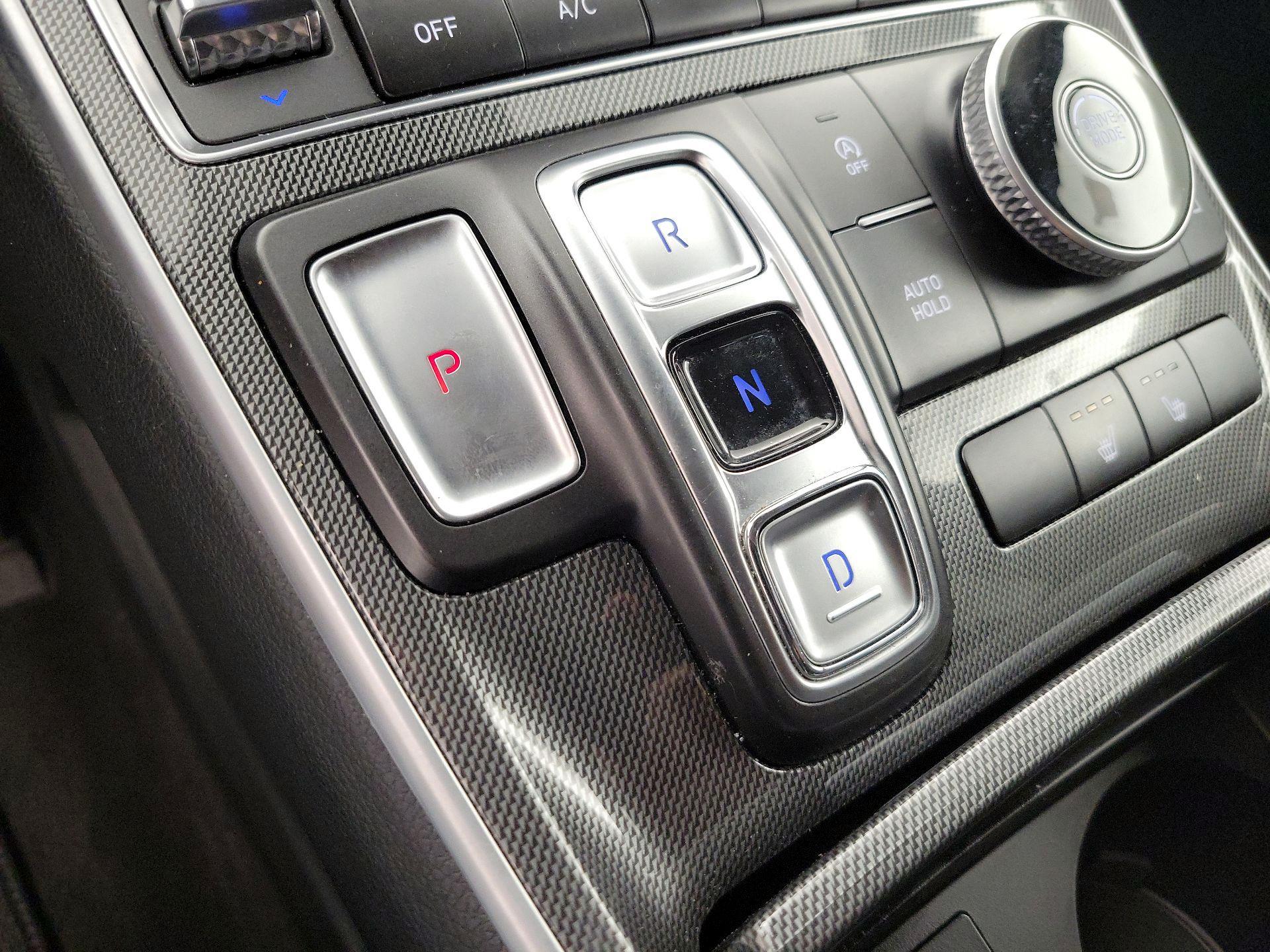 Thumbnail: 2023 Hyundai Santa Fe - 18