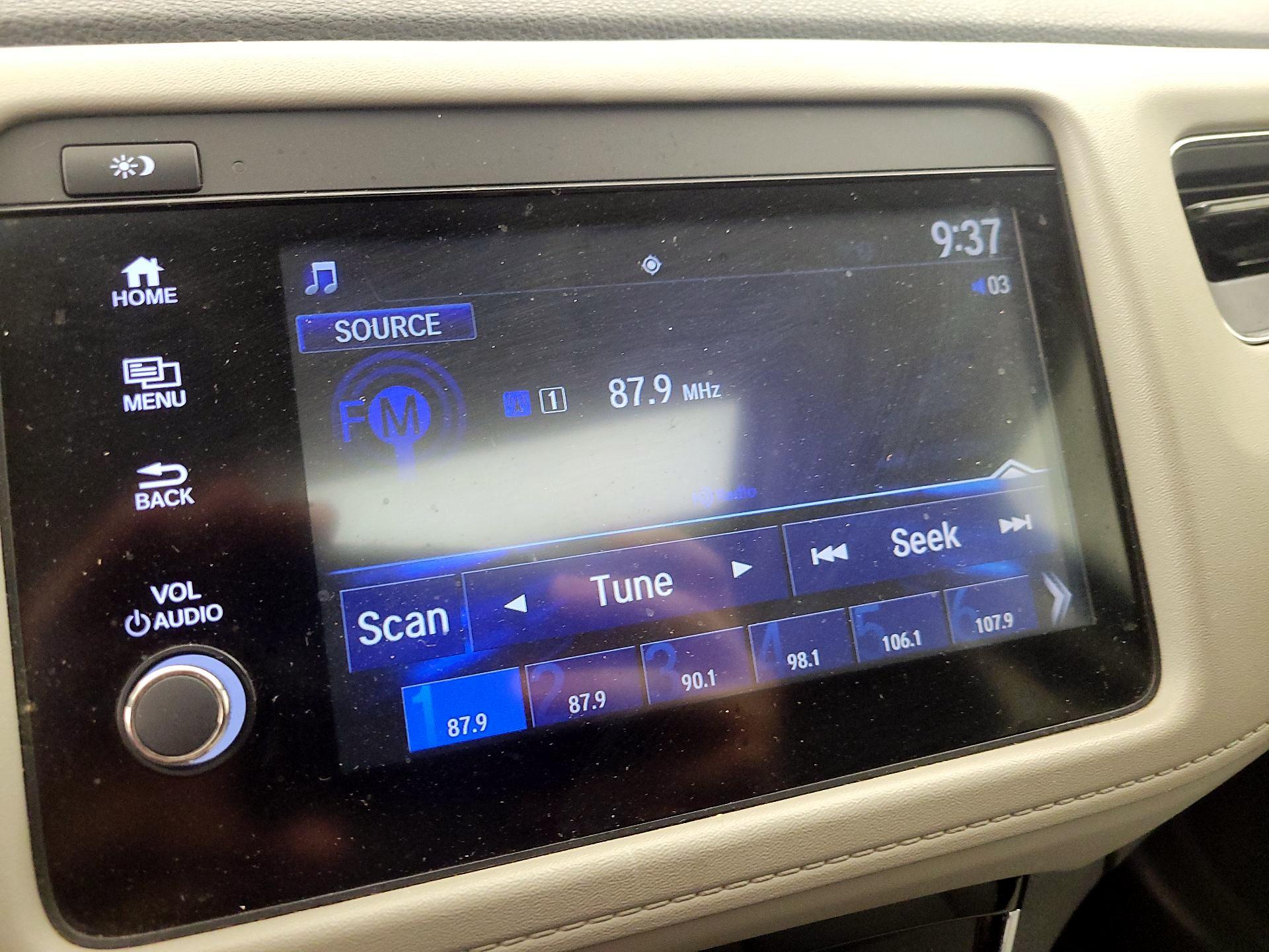 Thumbnail: 2019 Honda HR-V - 15