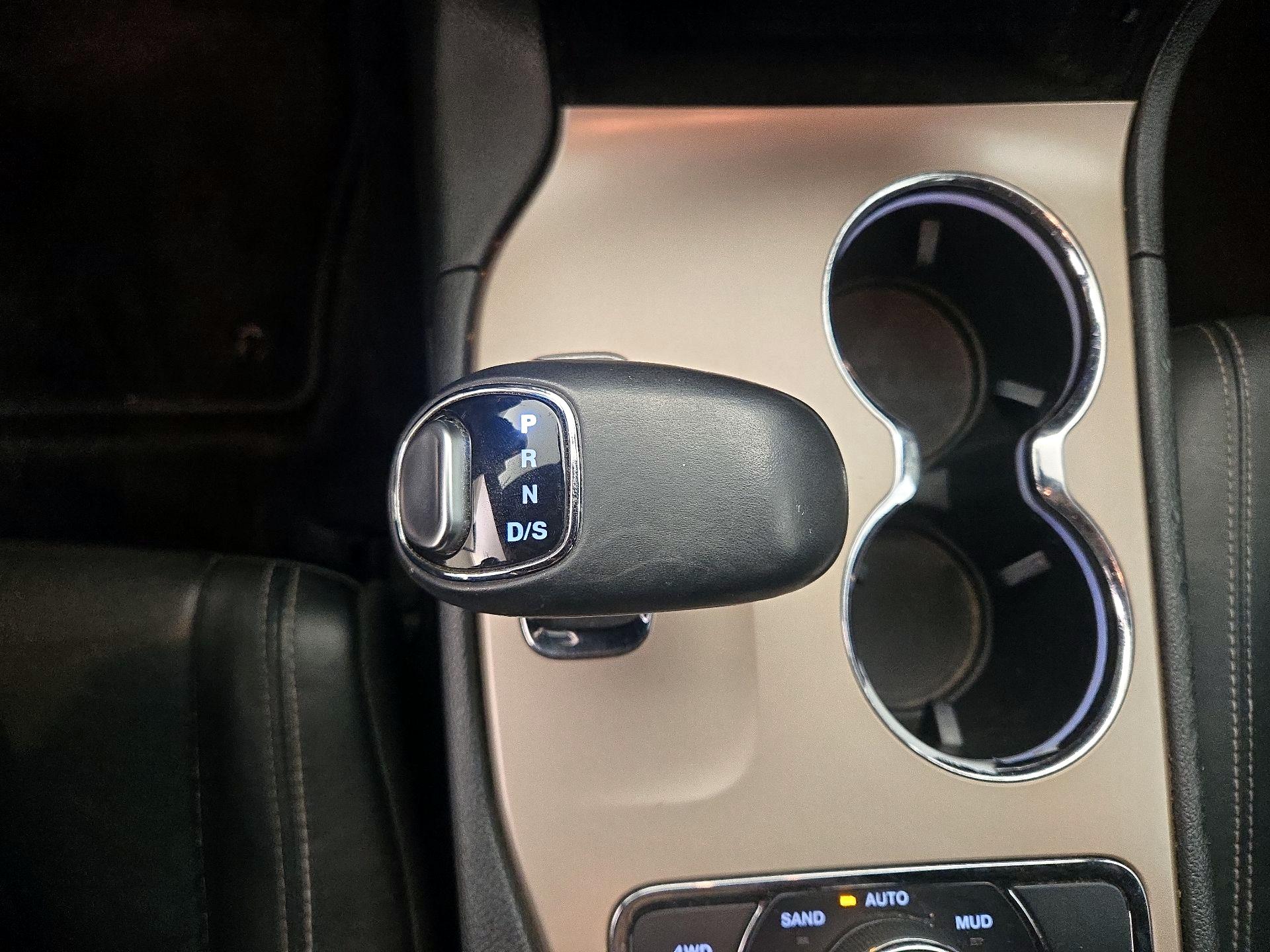 Thumbnail: 2014 Jeep Grand Cherokee - 18