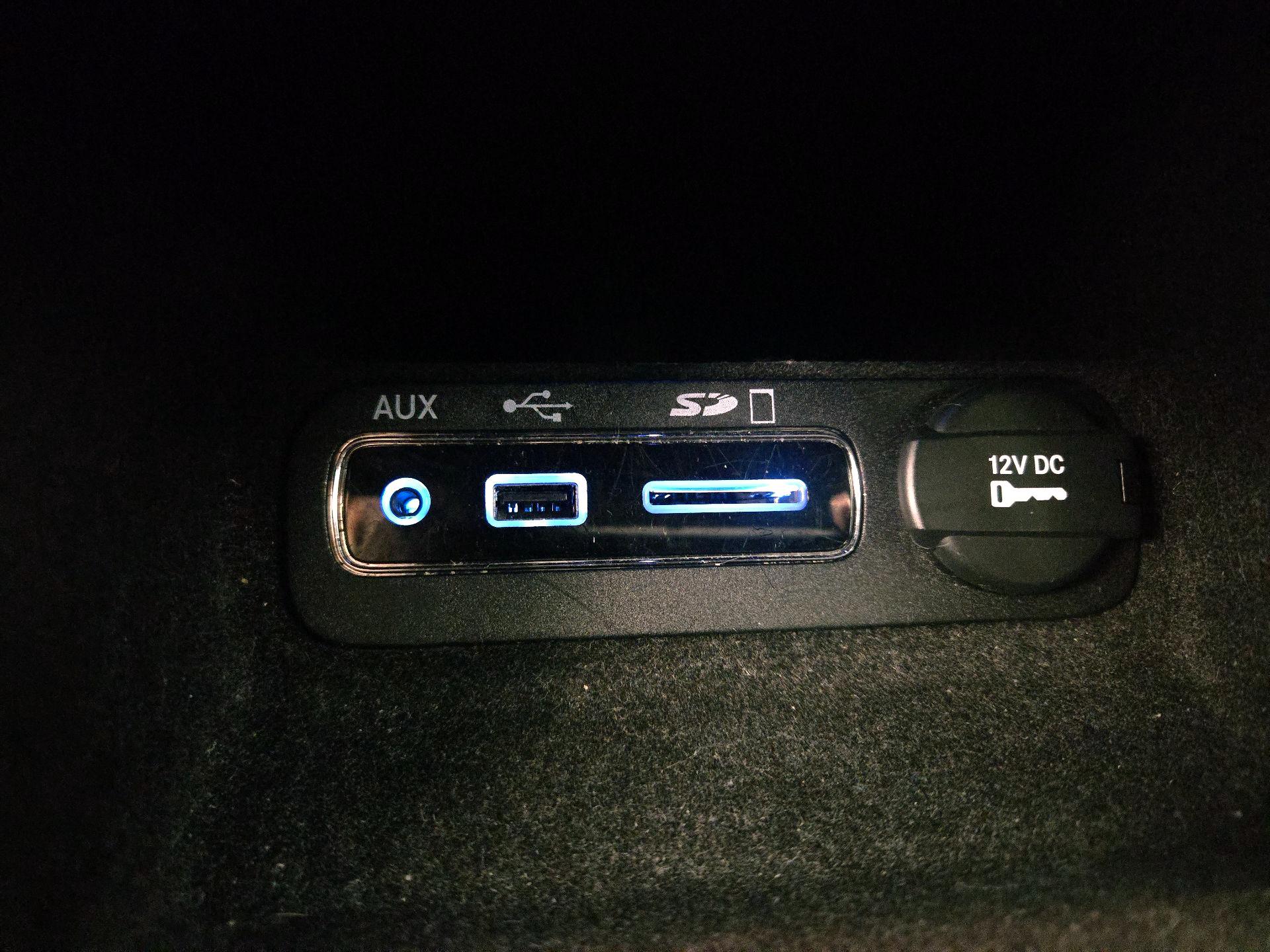 Thumbnail: 2014 Jeep Grand Cherokee - 19