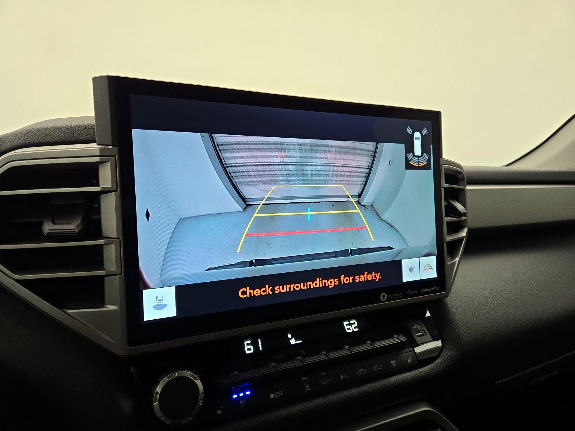 Thumbnail: 2022 Toyota Tundra - 14