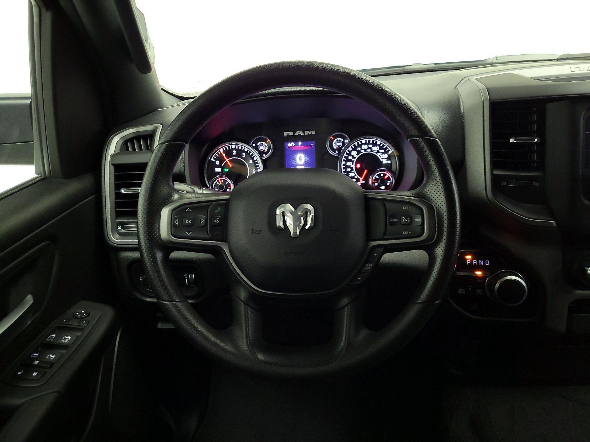 Thumbnail: 2024 RAM 1500 - 10