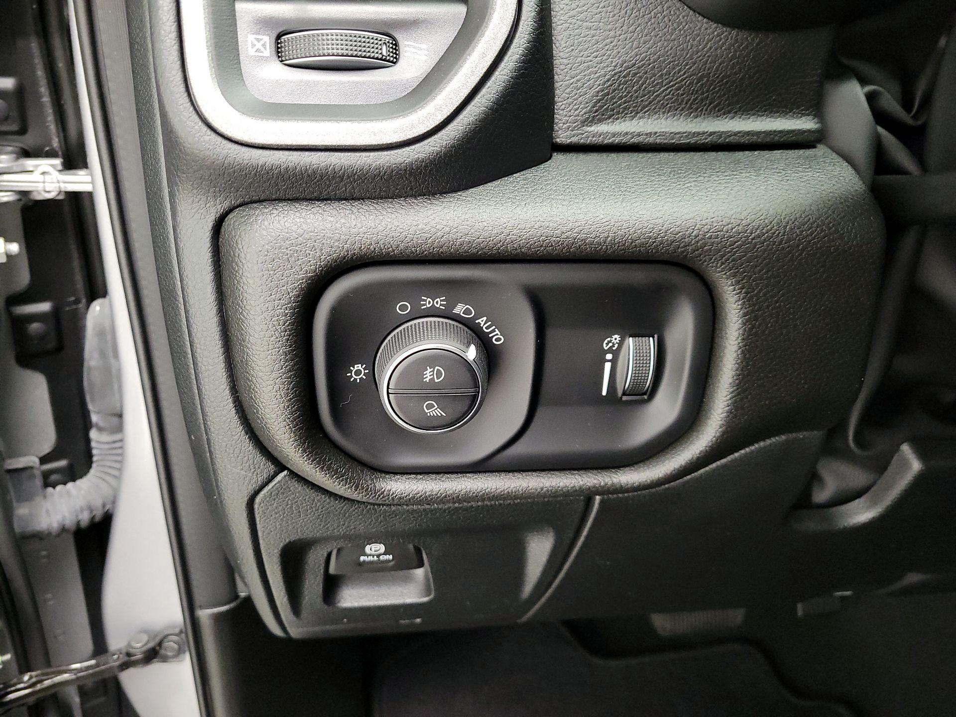 Thumbnail: 2024 RAM 1500 - 13