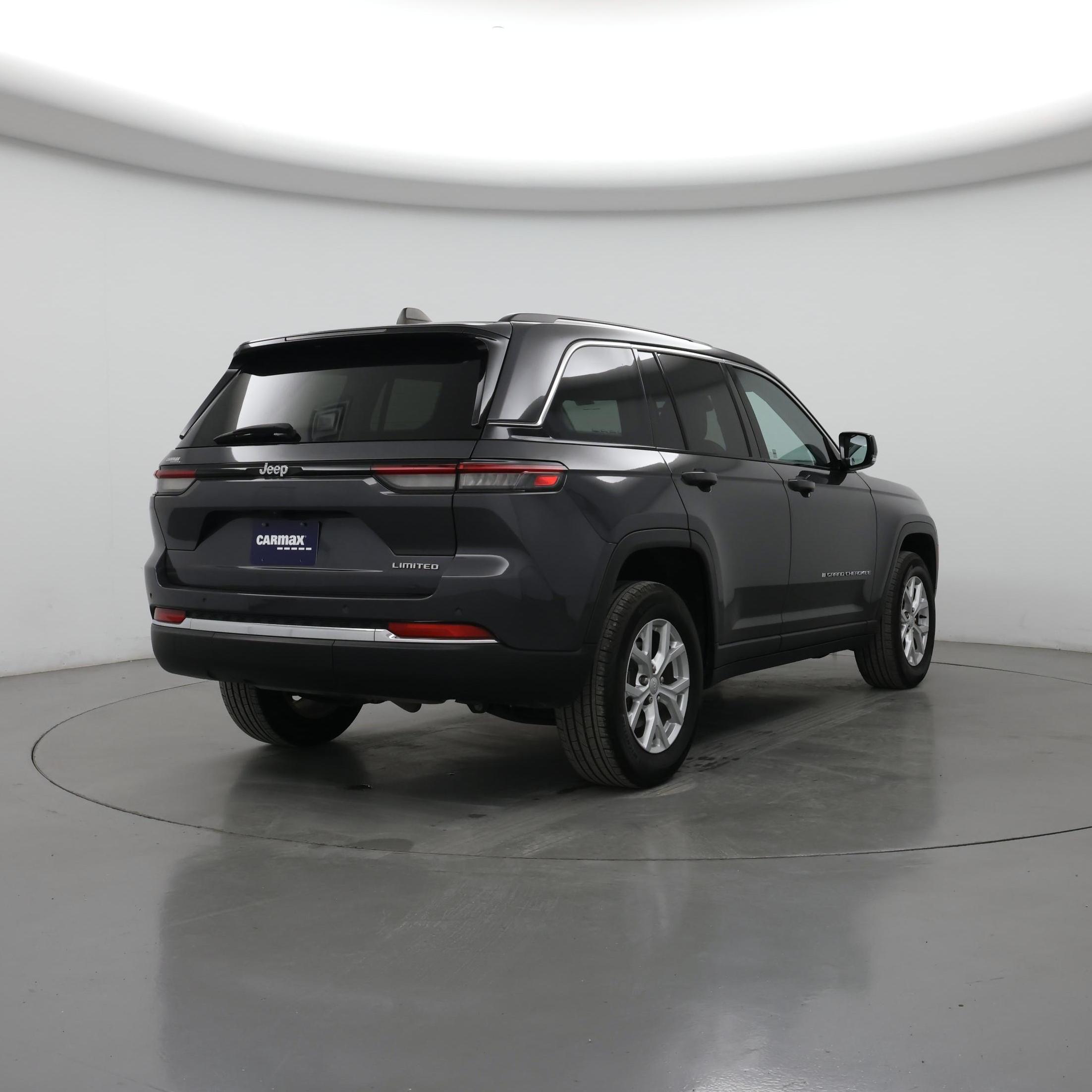 Thumbnail: 2023 Jeep Grand Cherokee - 8