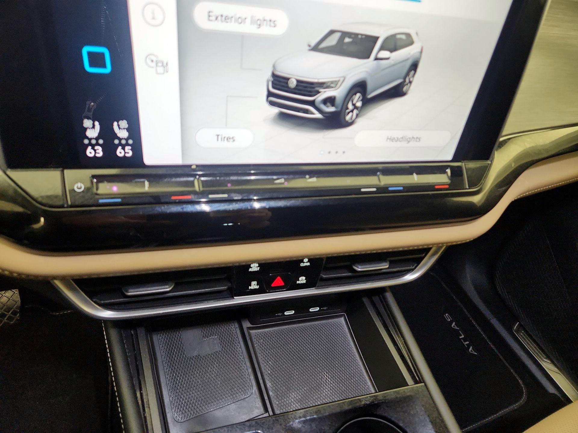 Thumbnail: 2024 Volkswagen Atlas - 14