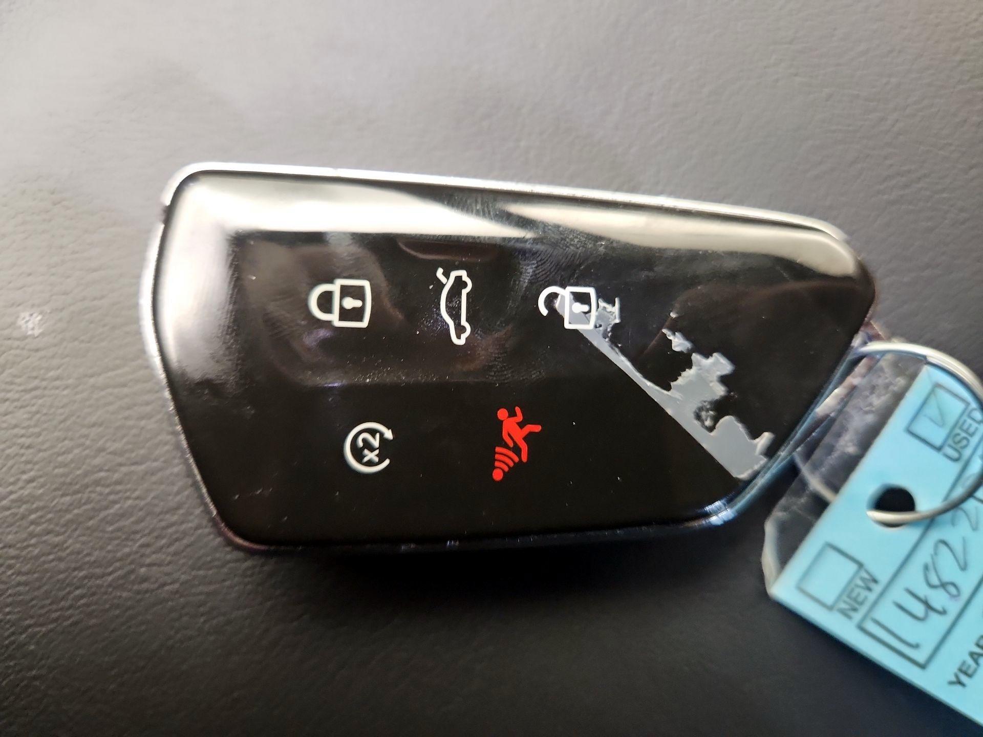 Thumbnail: 2024 Volkswagen Atlas - 18