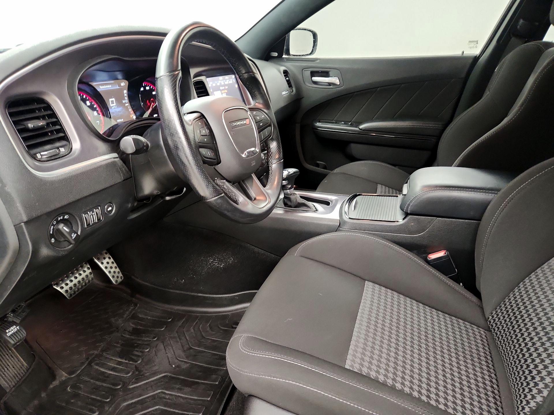 Thumbnail: 2022 Dodge Charger - 11