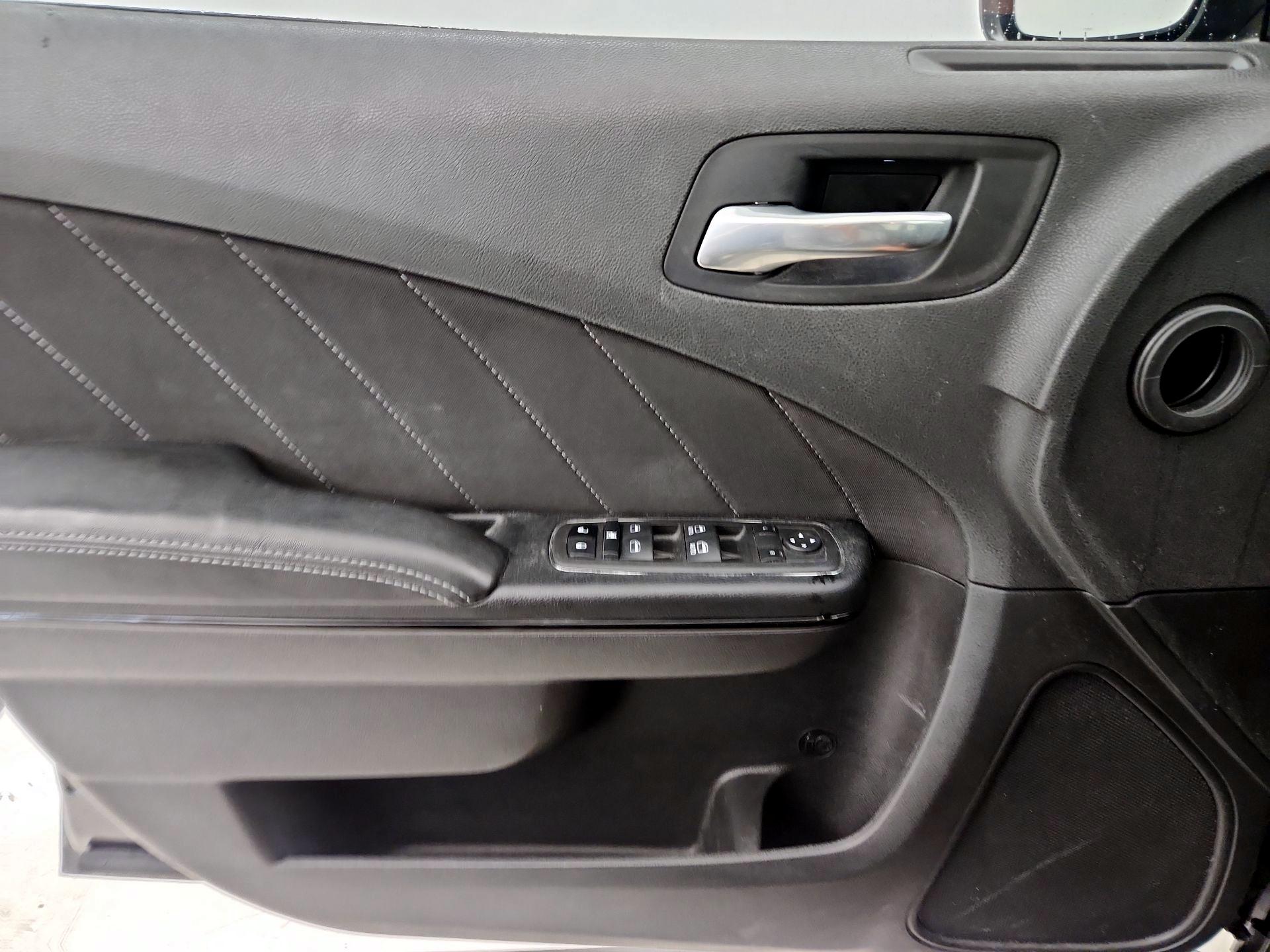 Thumbnail: 2022 Dodge Charger - 12