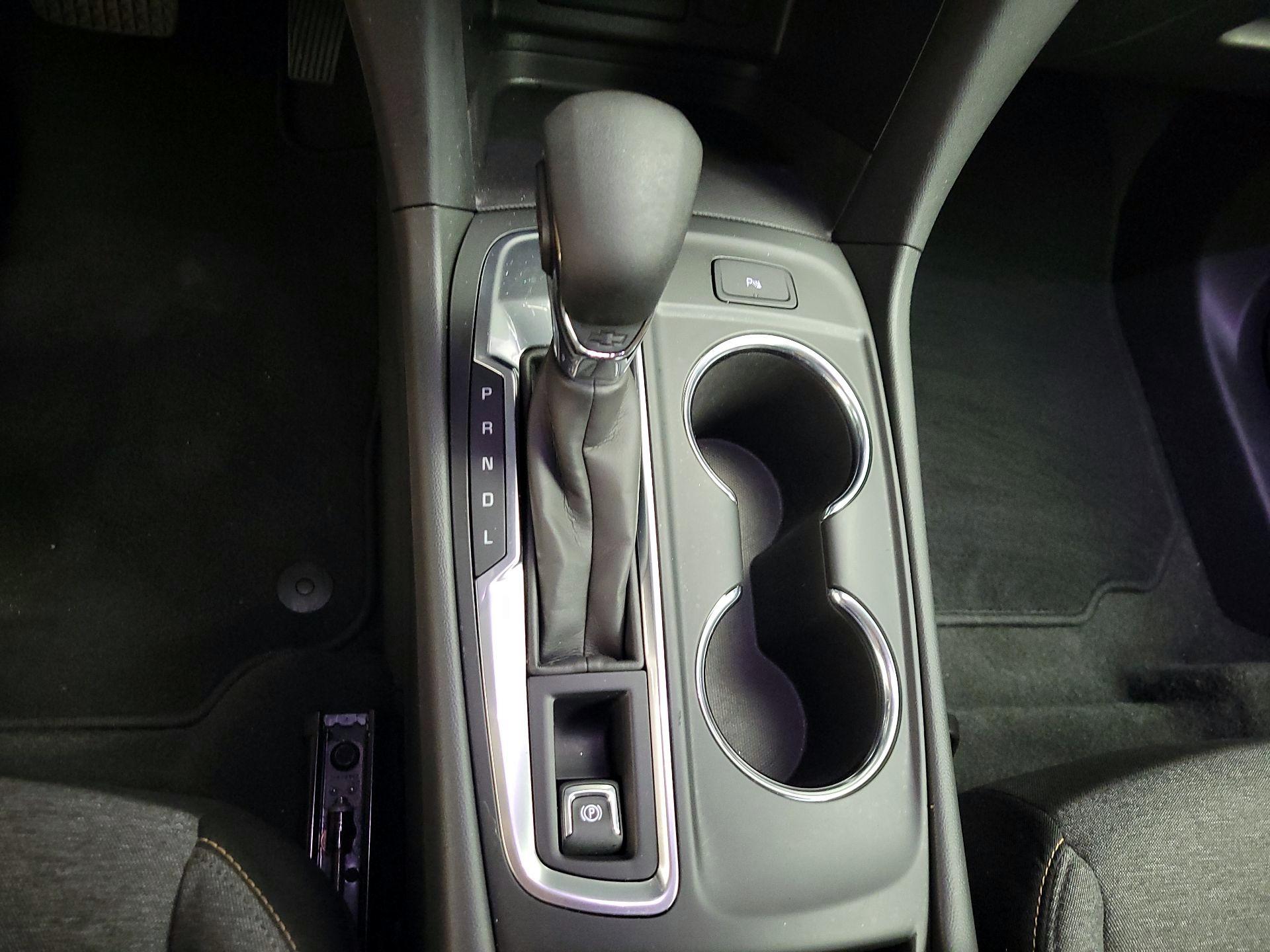 Thumbnail: 2022 Chevrolet Equinox - 18