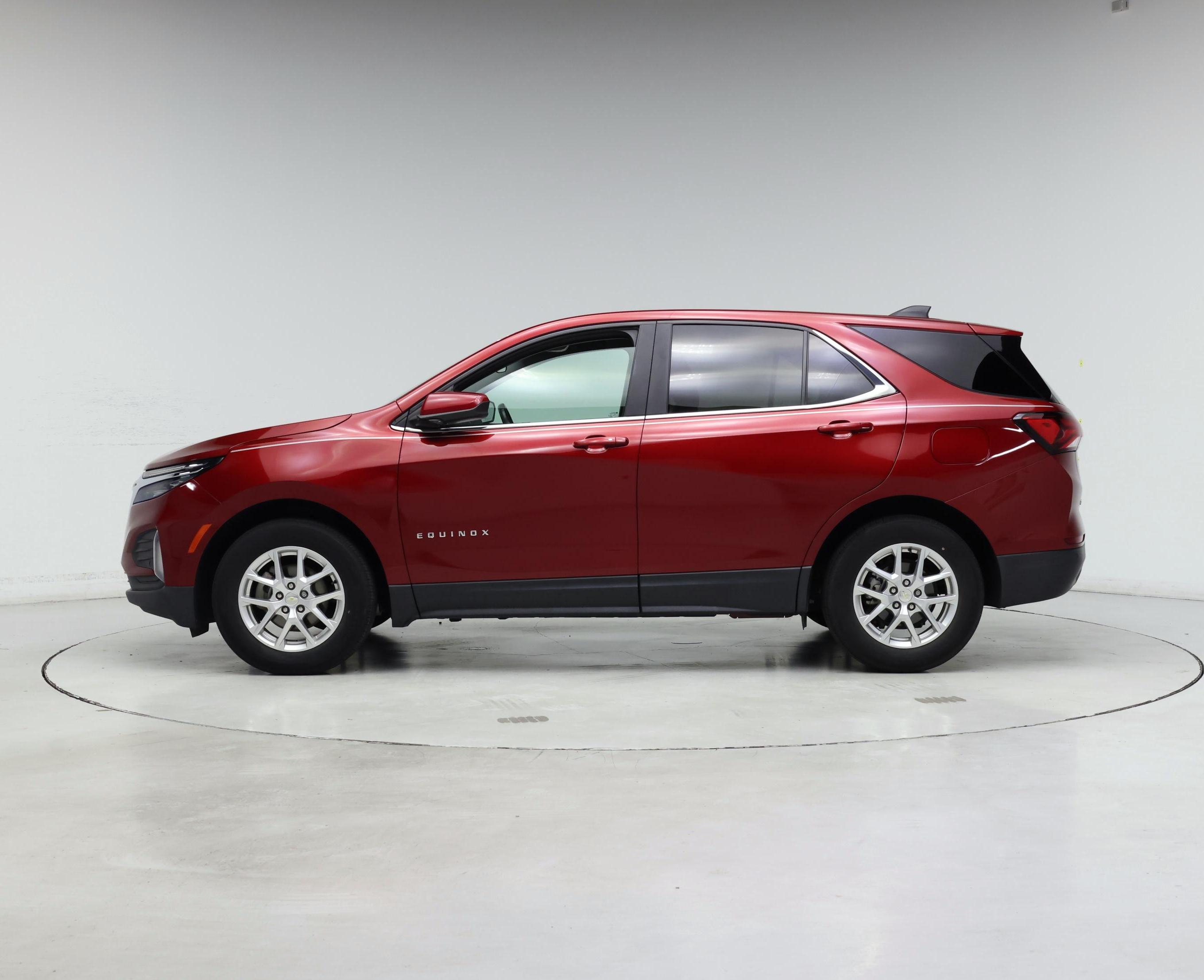 Thumbnail: 2022 Chevrolet Equinox - 3