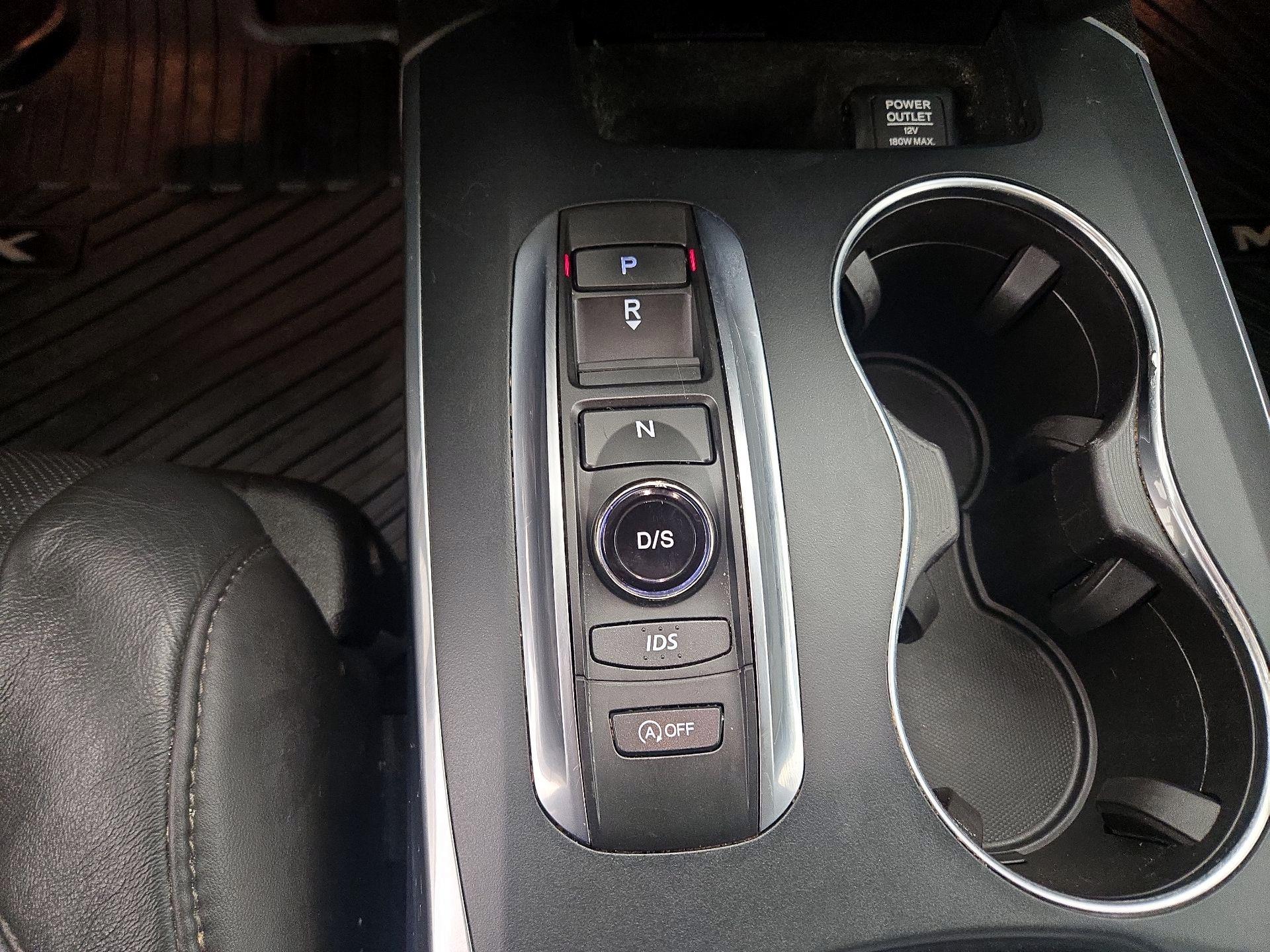 Thumbnail: 2016 Acura MDX - 17