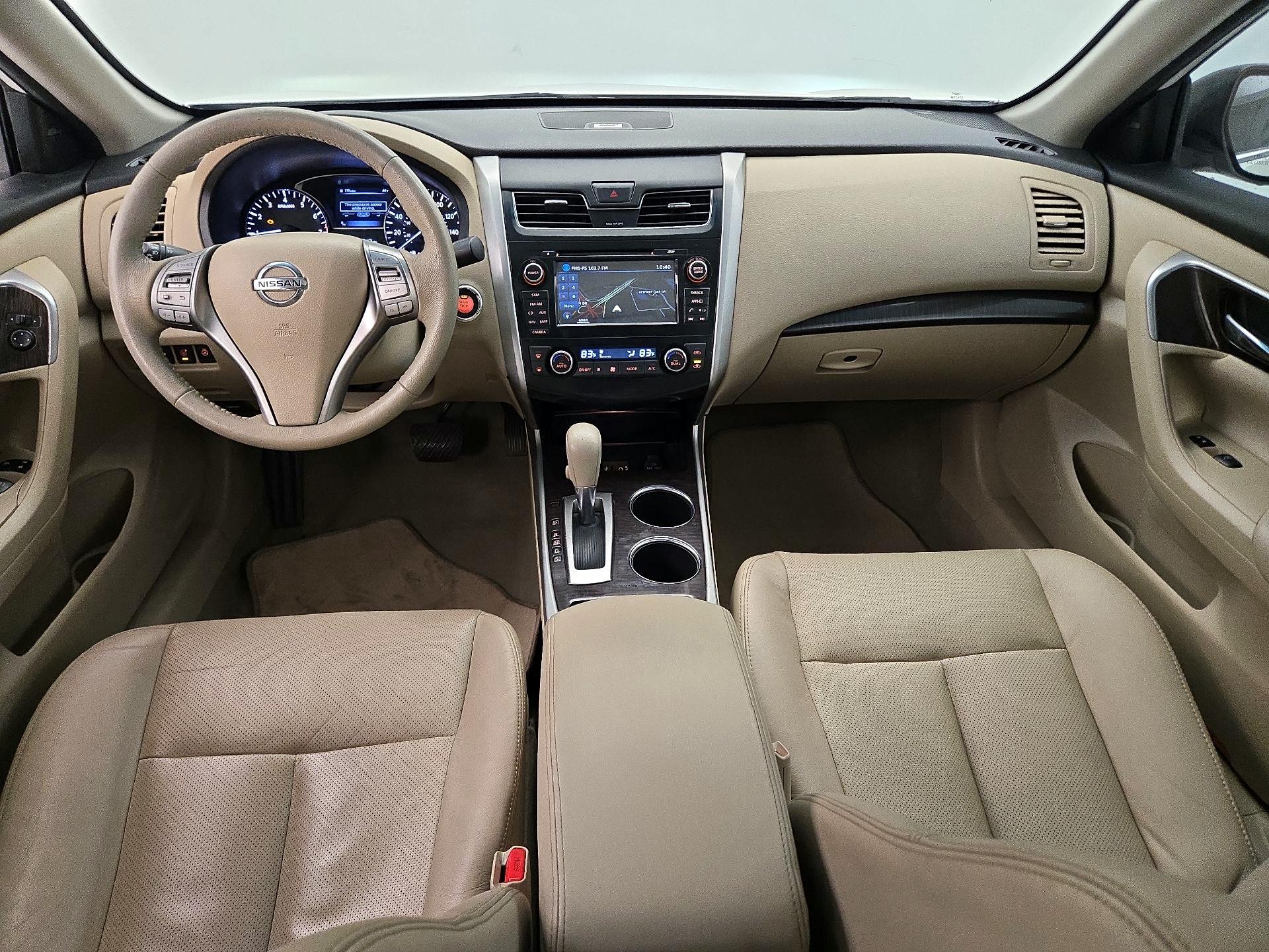 Thumbnail: 2014 Nissan Altima - 9