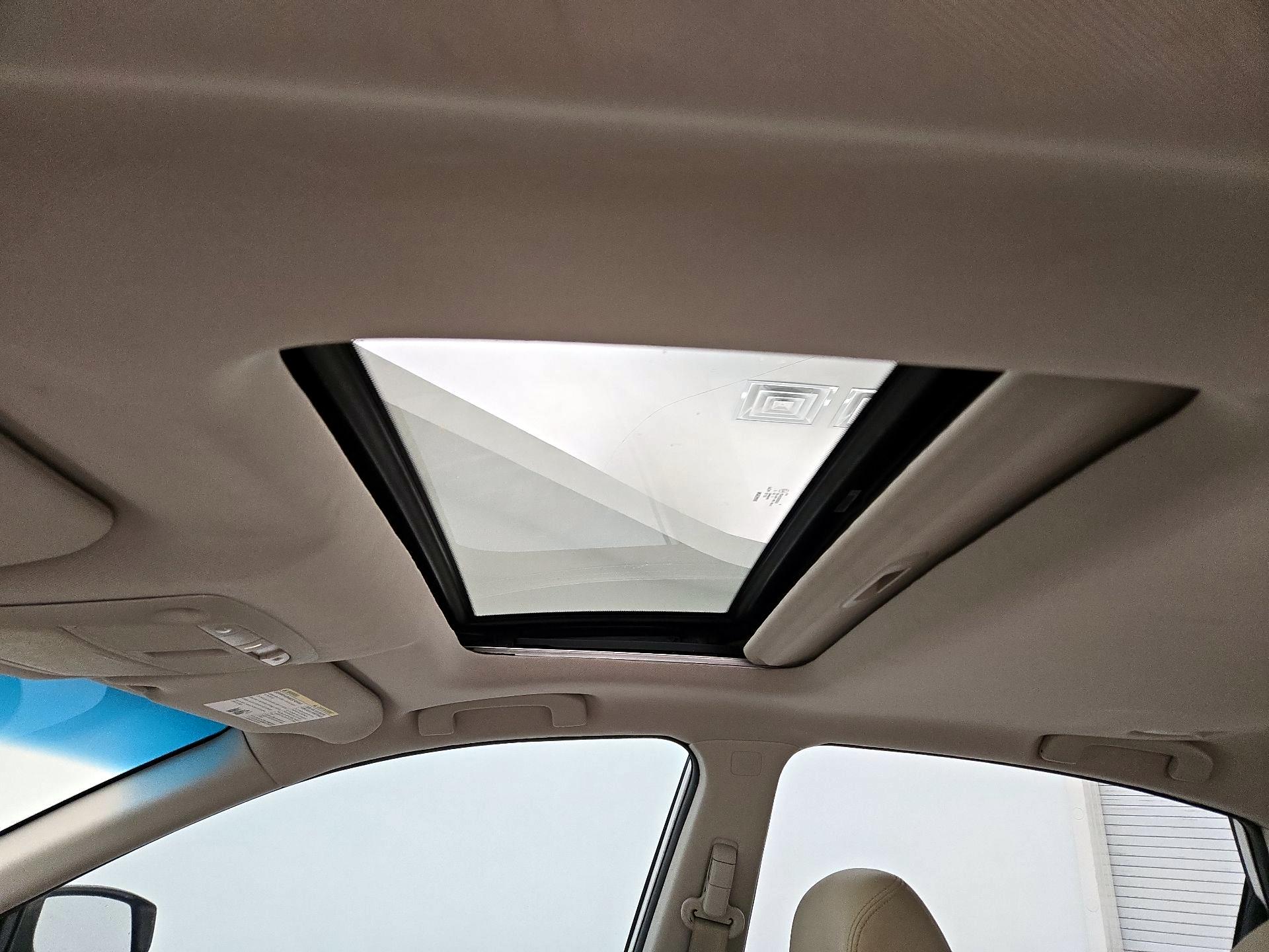 Thumbnail: 2014 Nissan Altima - 20