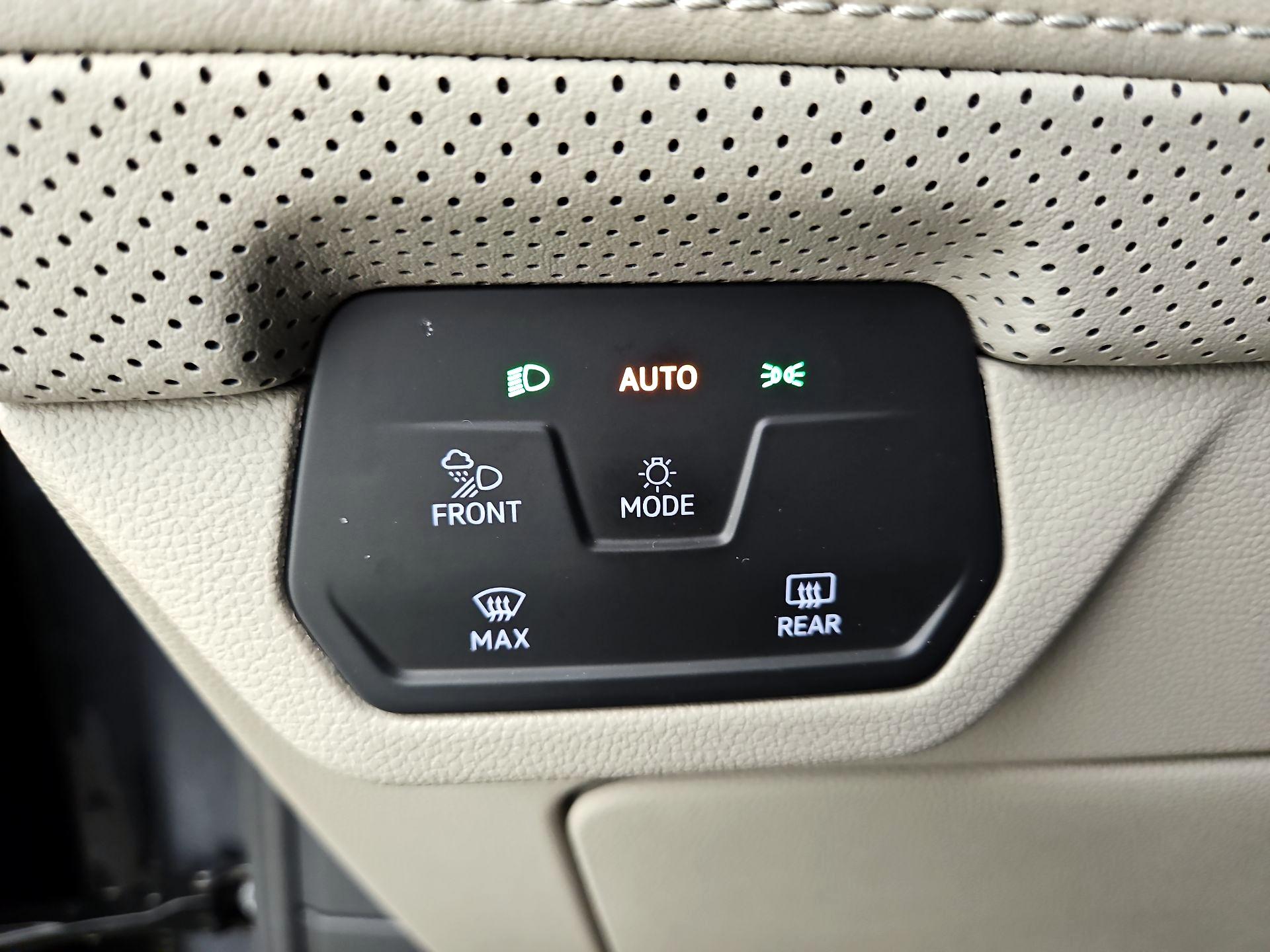 Thumbnail: 2024 Volkswagen Atlas - 13