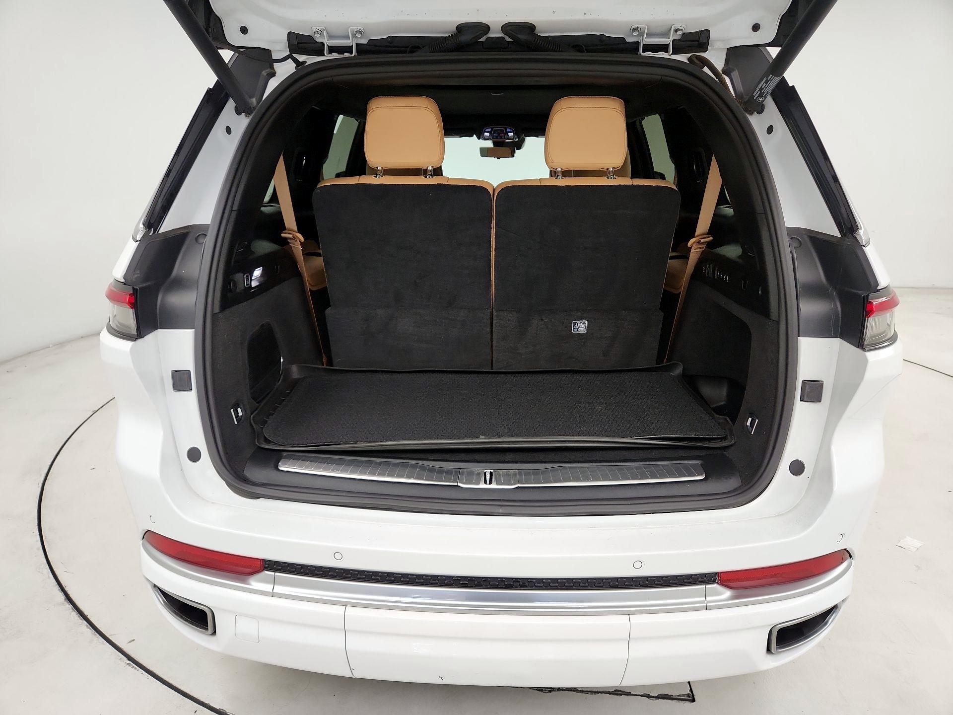 Thumbnail: 2021 Jeep Grand Cherokee L - 16