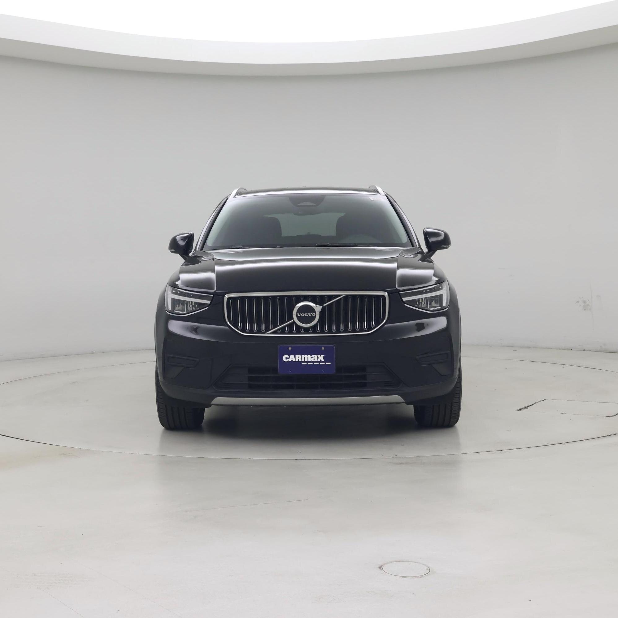 Thumbnail: 2025 Volvo XC40 - 5