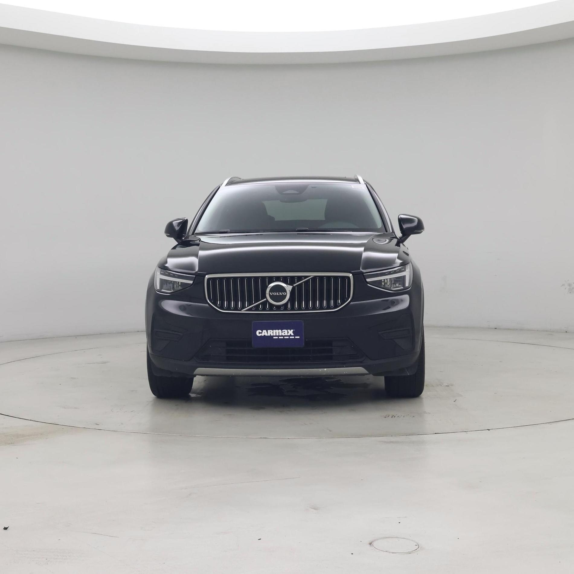 Thumbnail: 2025 Volvo XC40 - 5