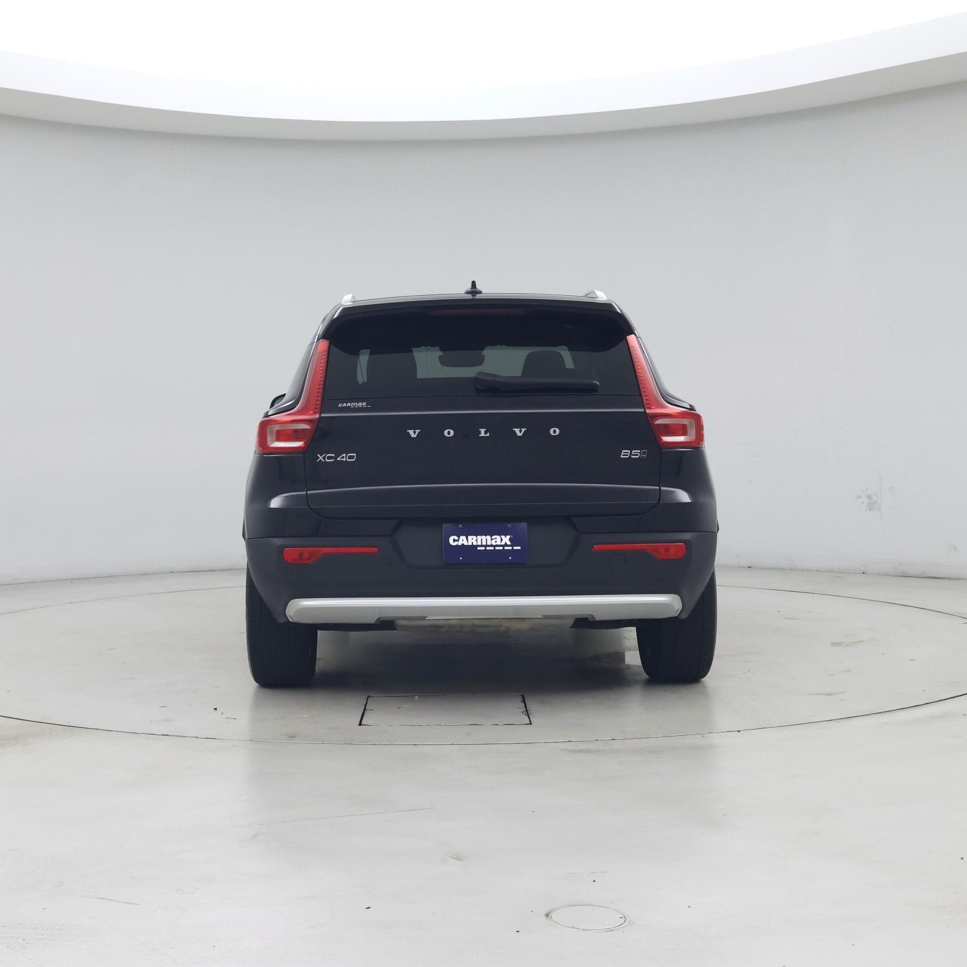 Thumbnail: 2025 Volvo XC40 - 6