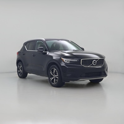 2025 Volvo XC40 B5 Core Bright Theme