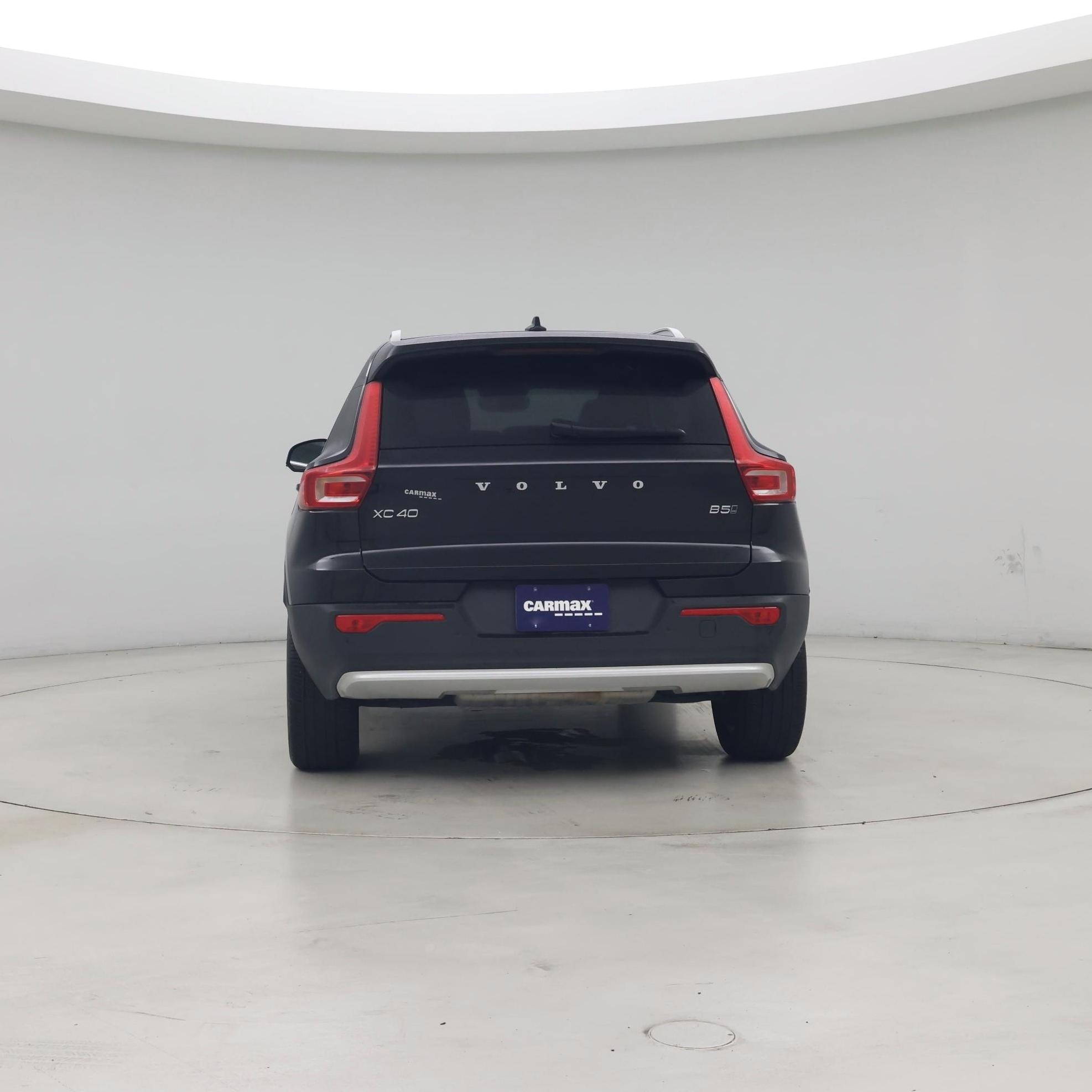 Thumbnail: 2025 Volvo XC40 - 6