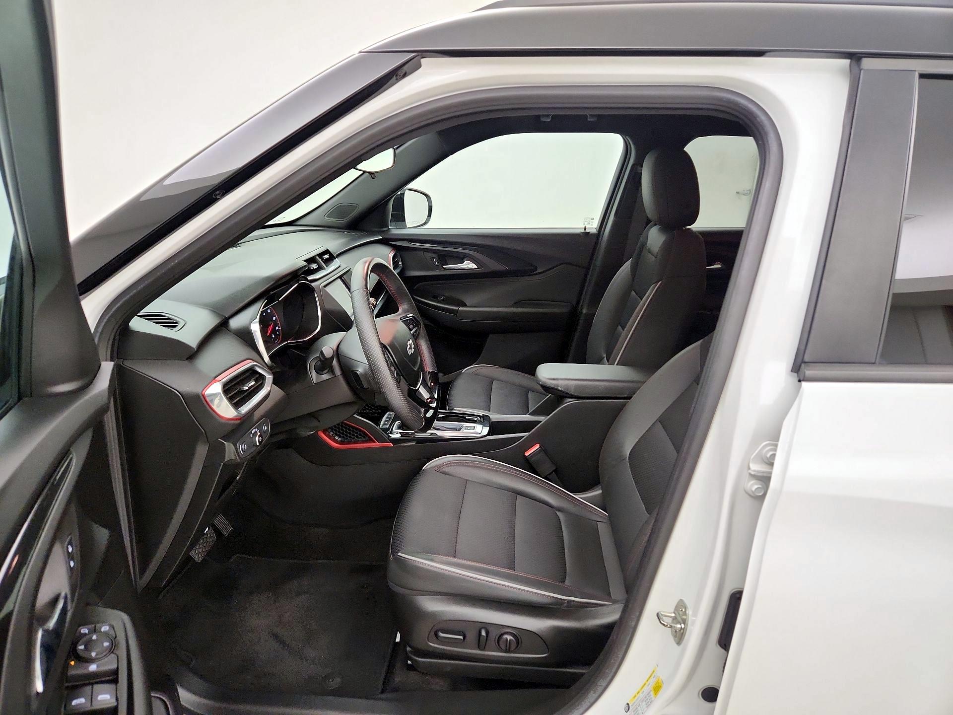 Thumbnail: 2022 Chevrolet TrailBlazer - 11