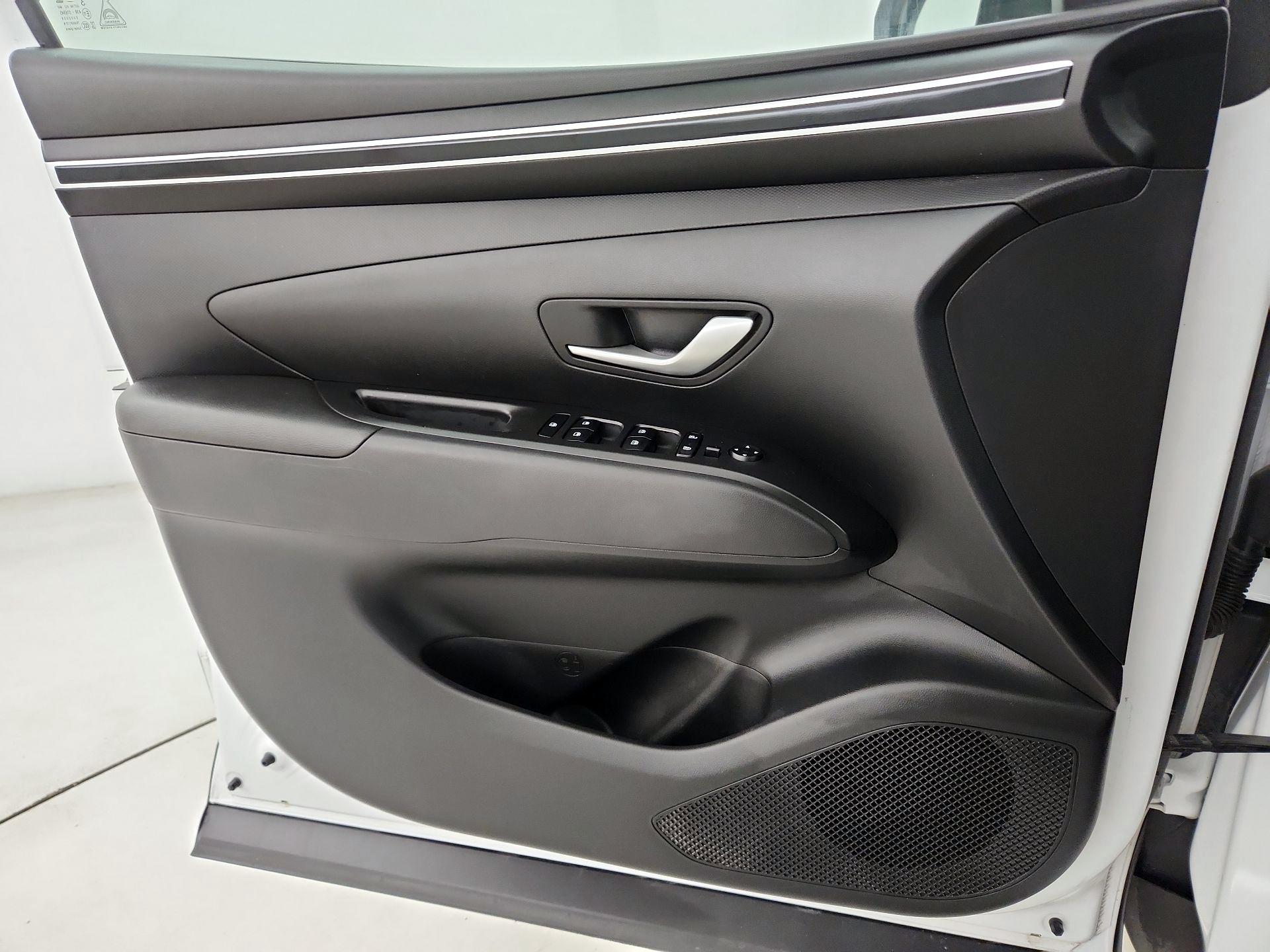 Thumbnail: 2022 Hyundai Santa Cruz - 12