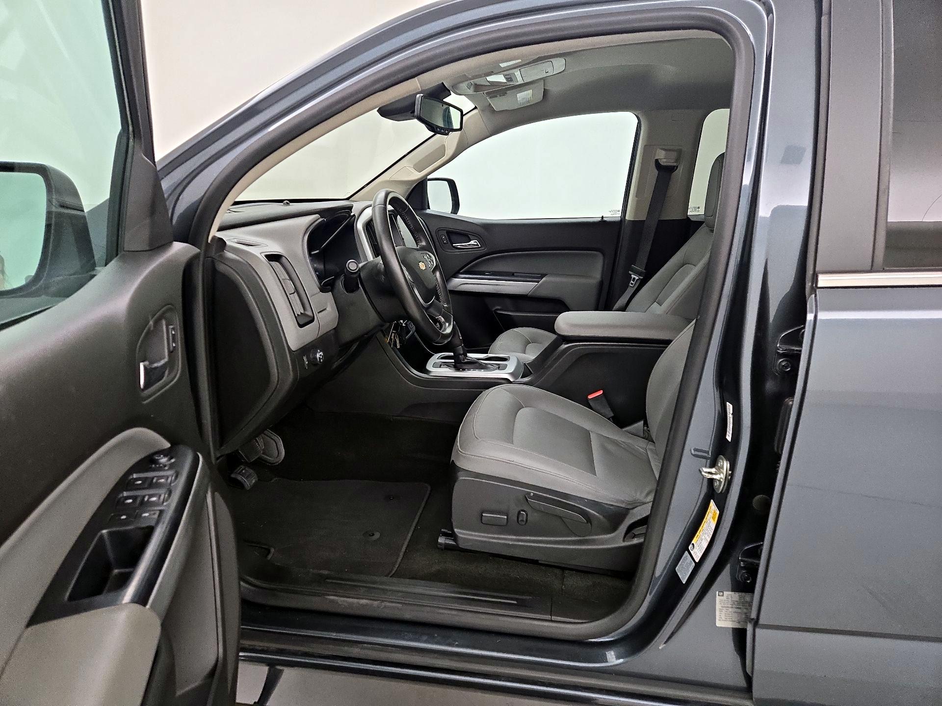 Thumbnail: 2015 Chevrolet Colorado - 11