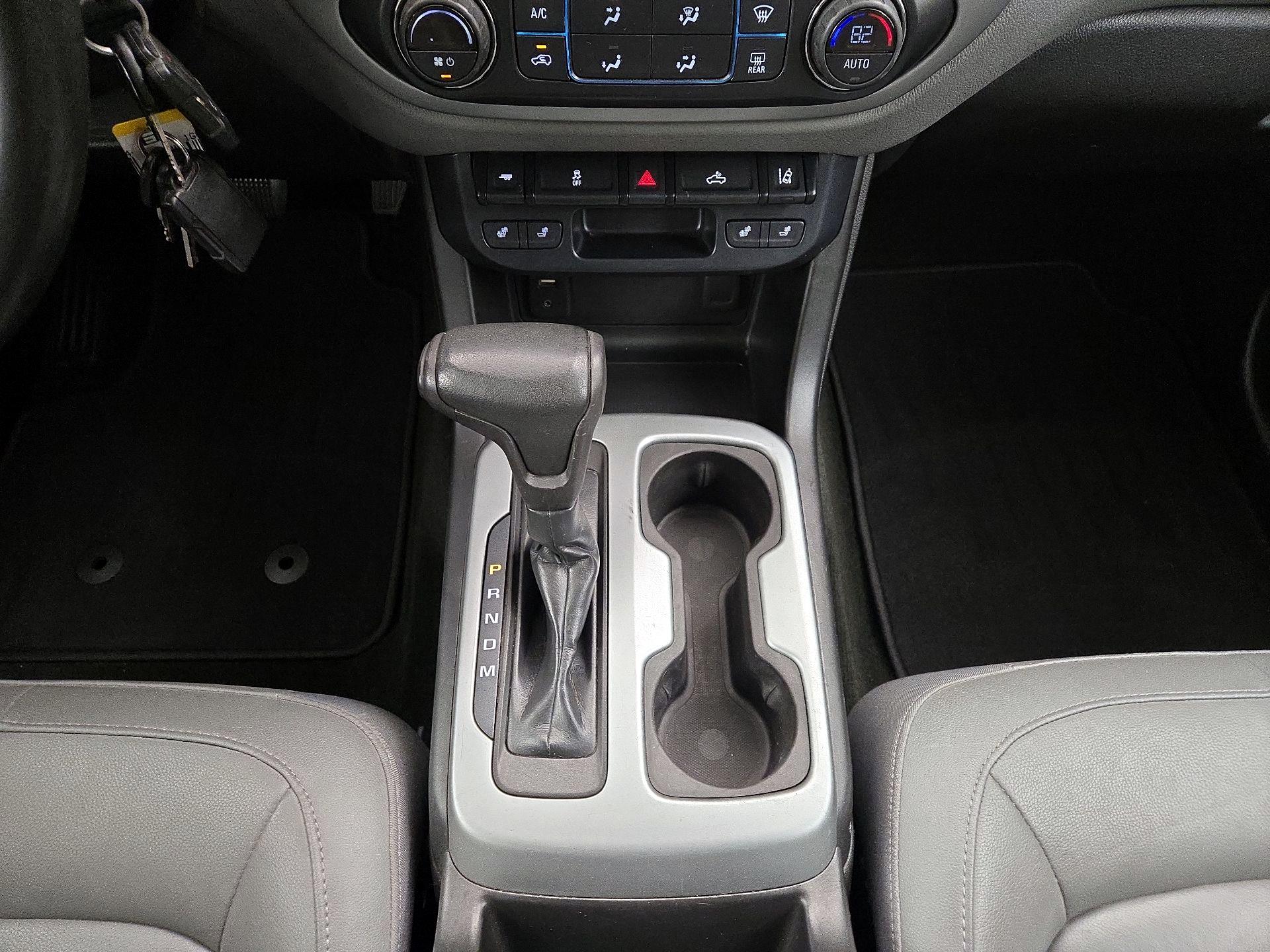 Thumbnail: 2015 Chevrolet Colorado - 17