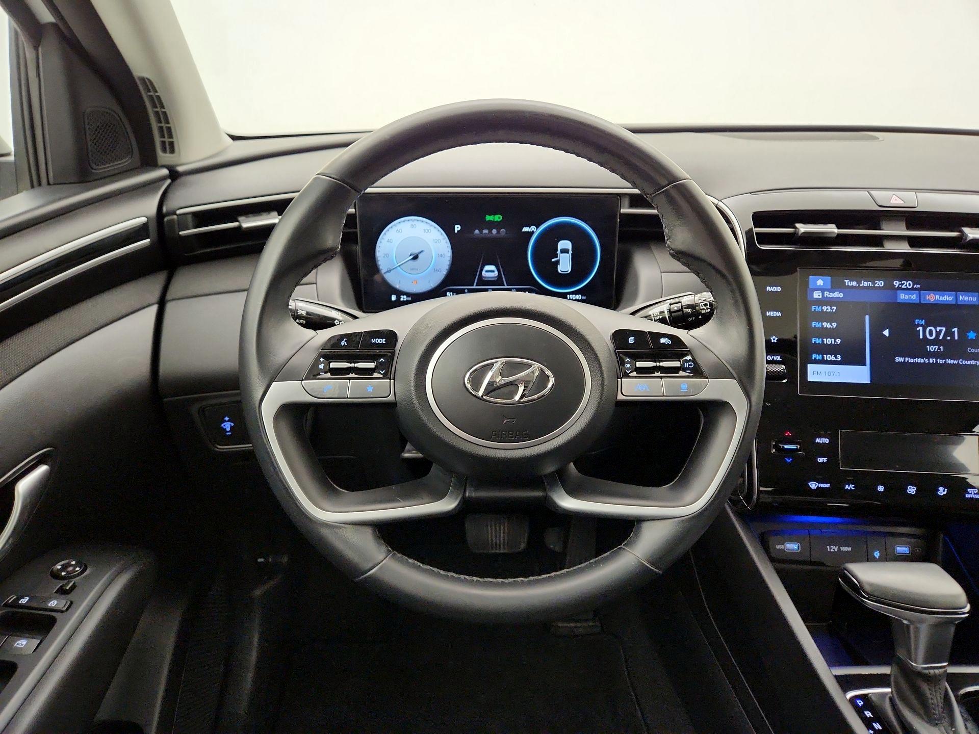 Thumbnail: 2023 Hyundai Tucson - 10