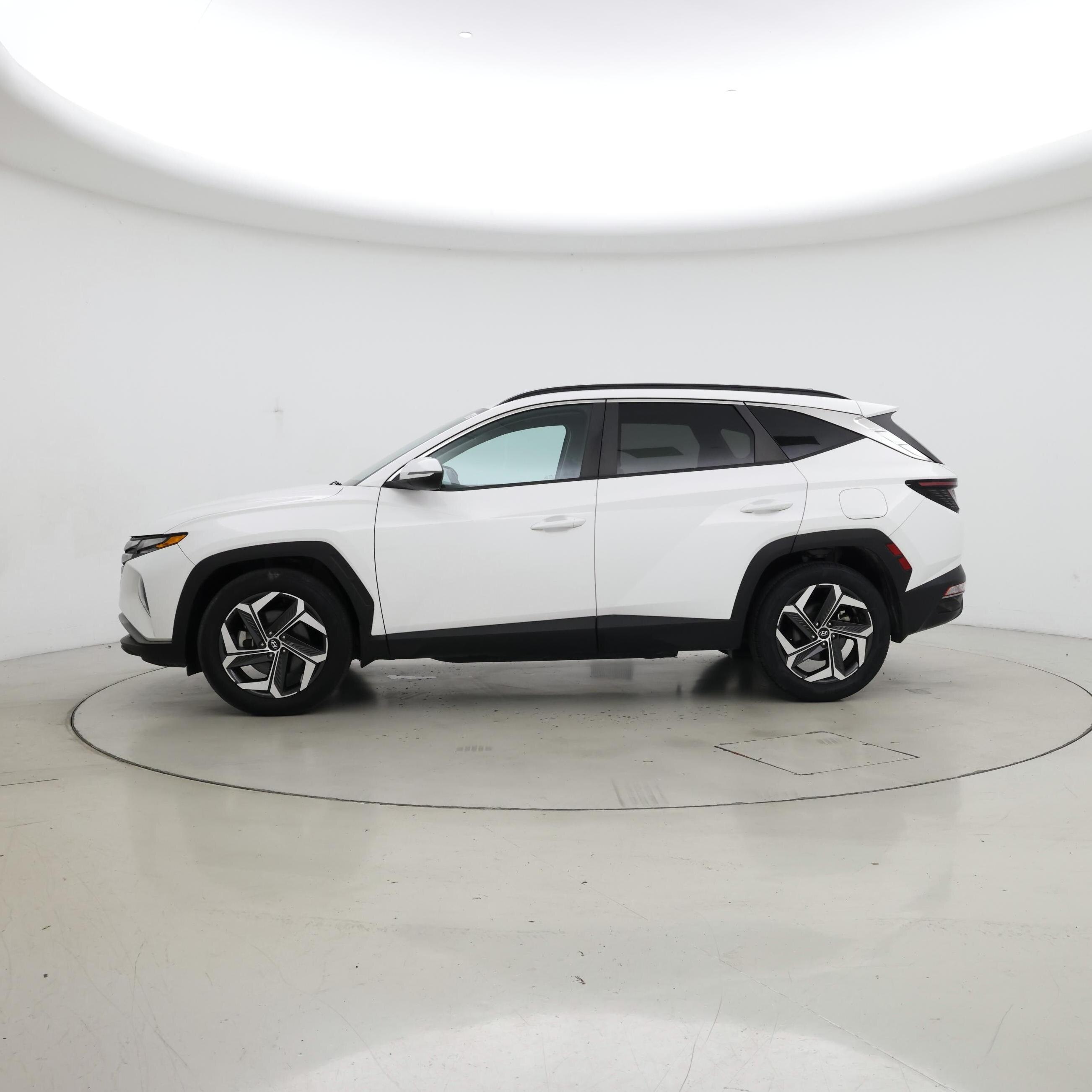 Thumbnail: 2023 Hyundai Tucson - 3