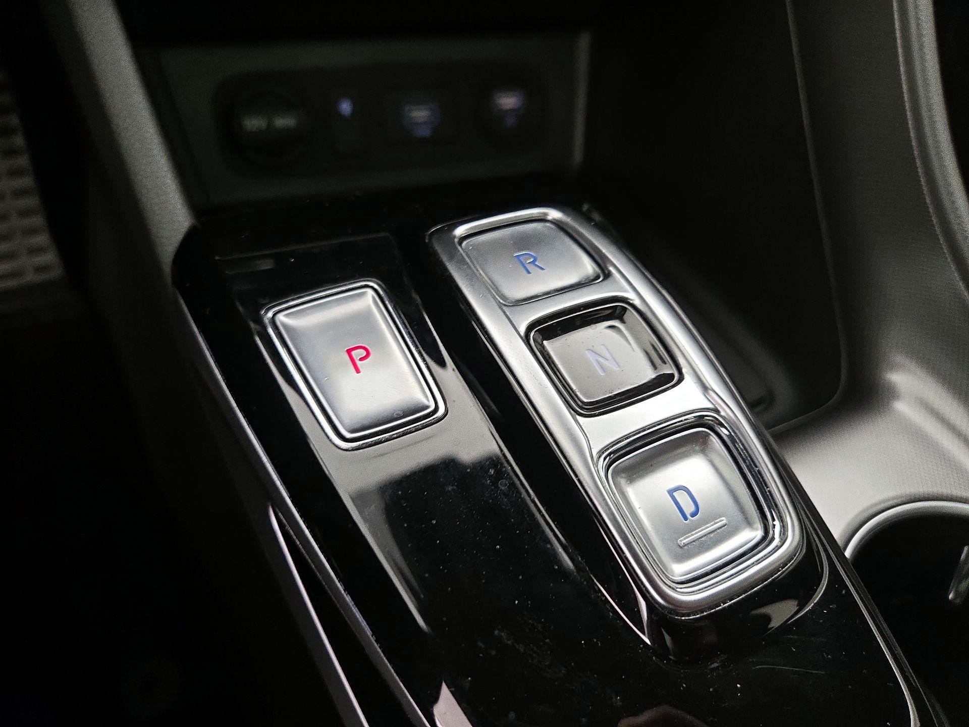 Thumbnail: 2023 Hyundai Sonata - 18