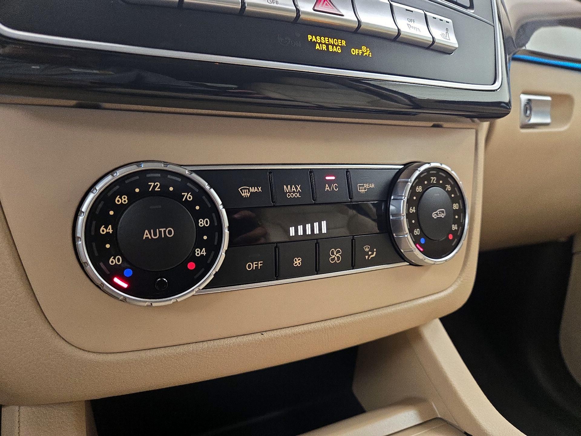 Thumbnail: 2017 Mercedes-Benz GLE - 17