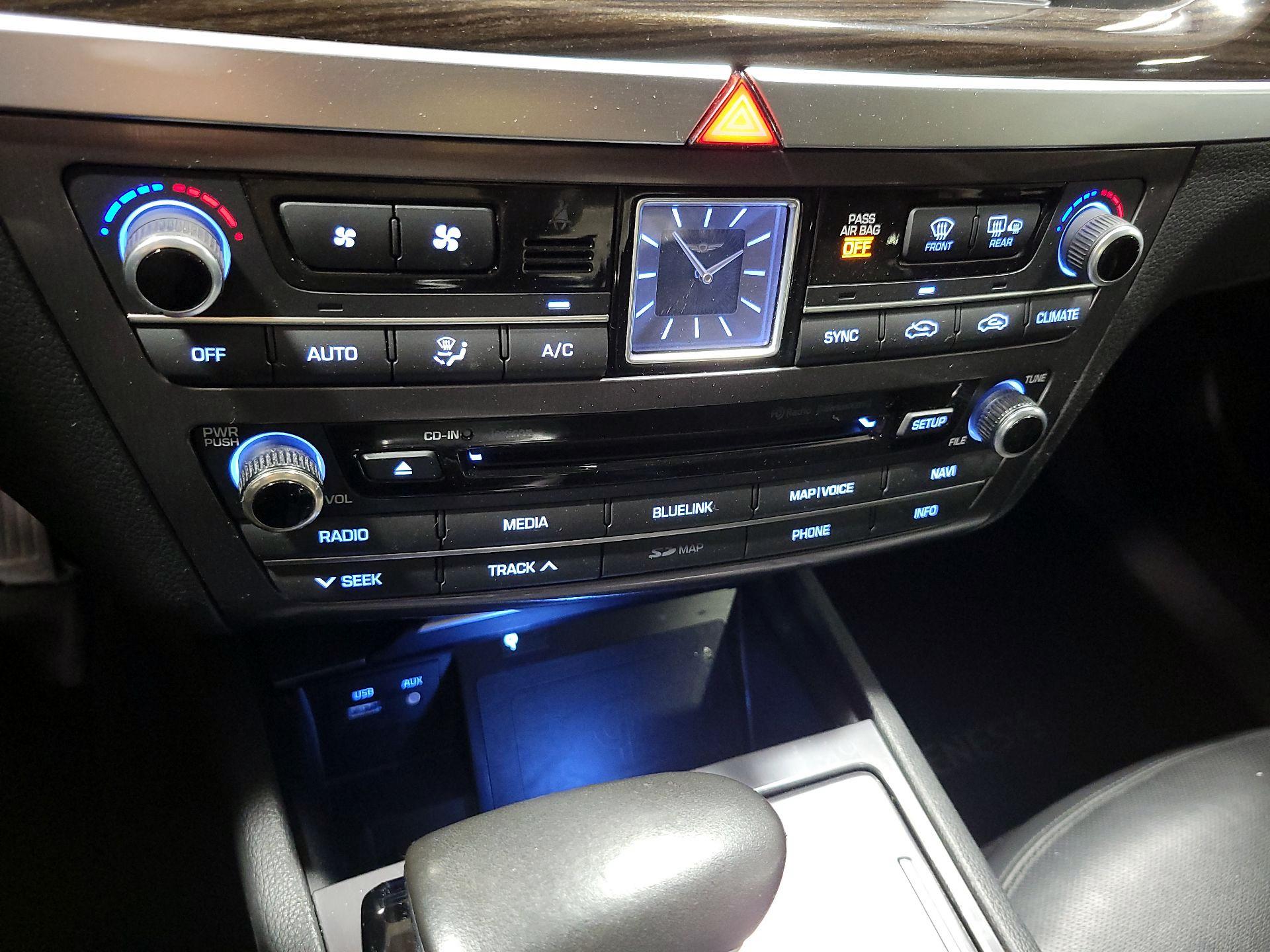 Thumbnail: 2018 Genesis G80 - 17