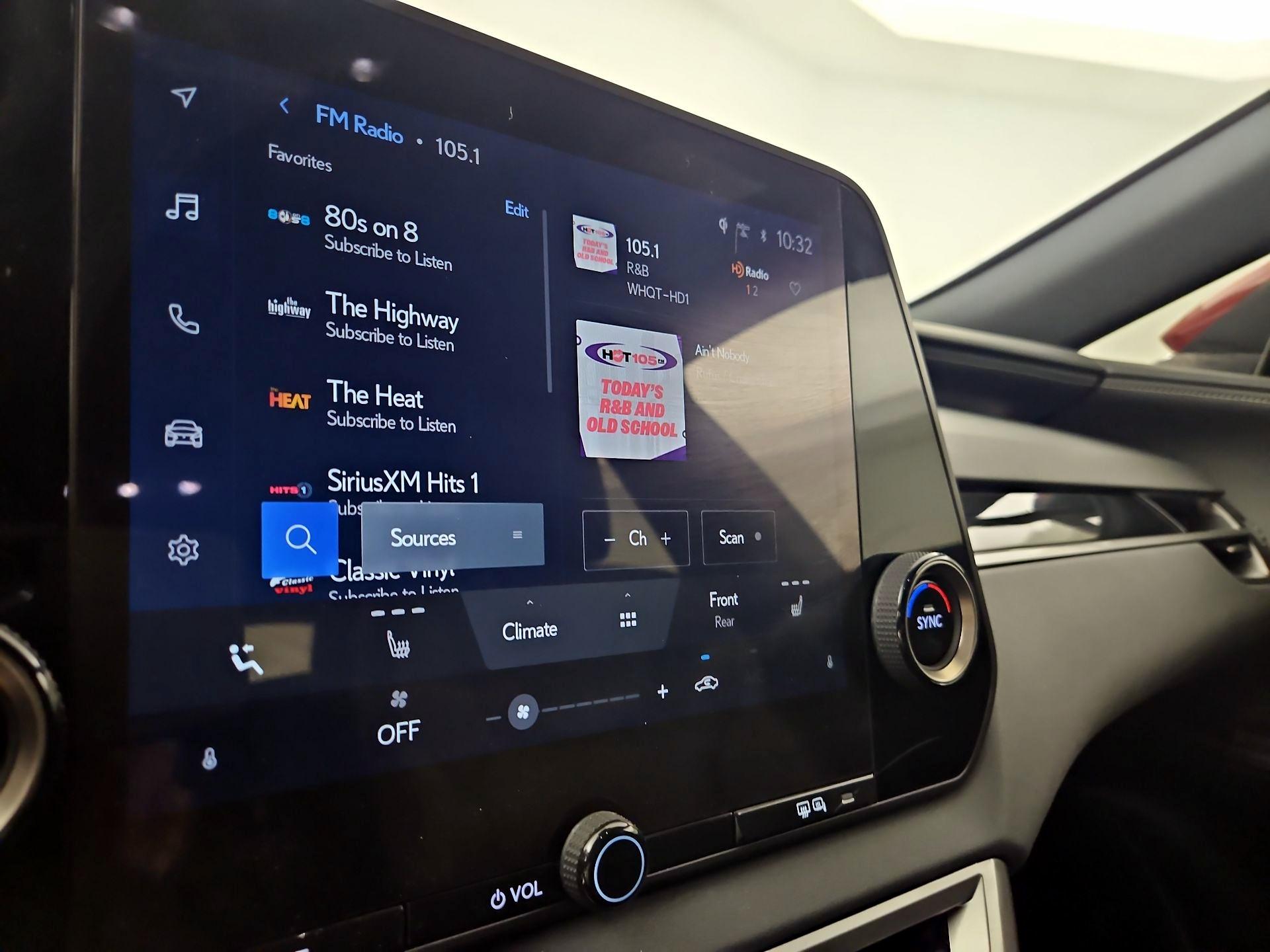 Thumbnail: 2024 Lexus RX - 15