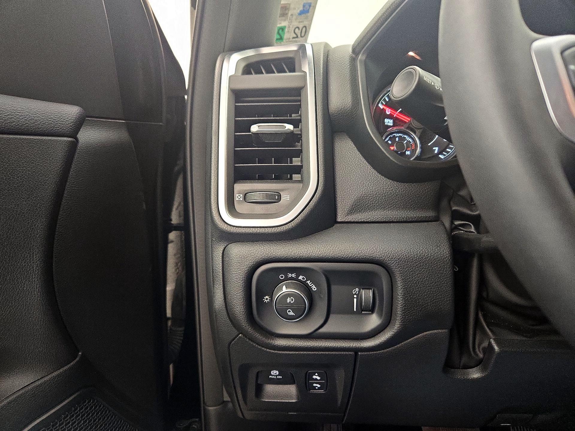 Thumbnail: 2025 RAM 1500 - 13