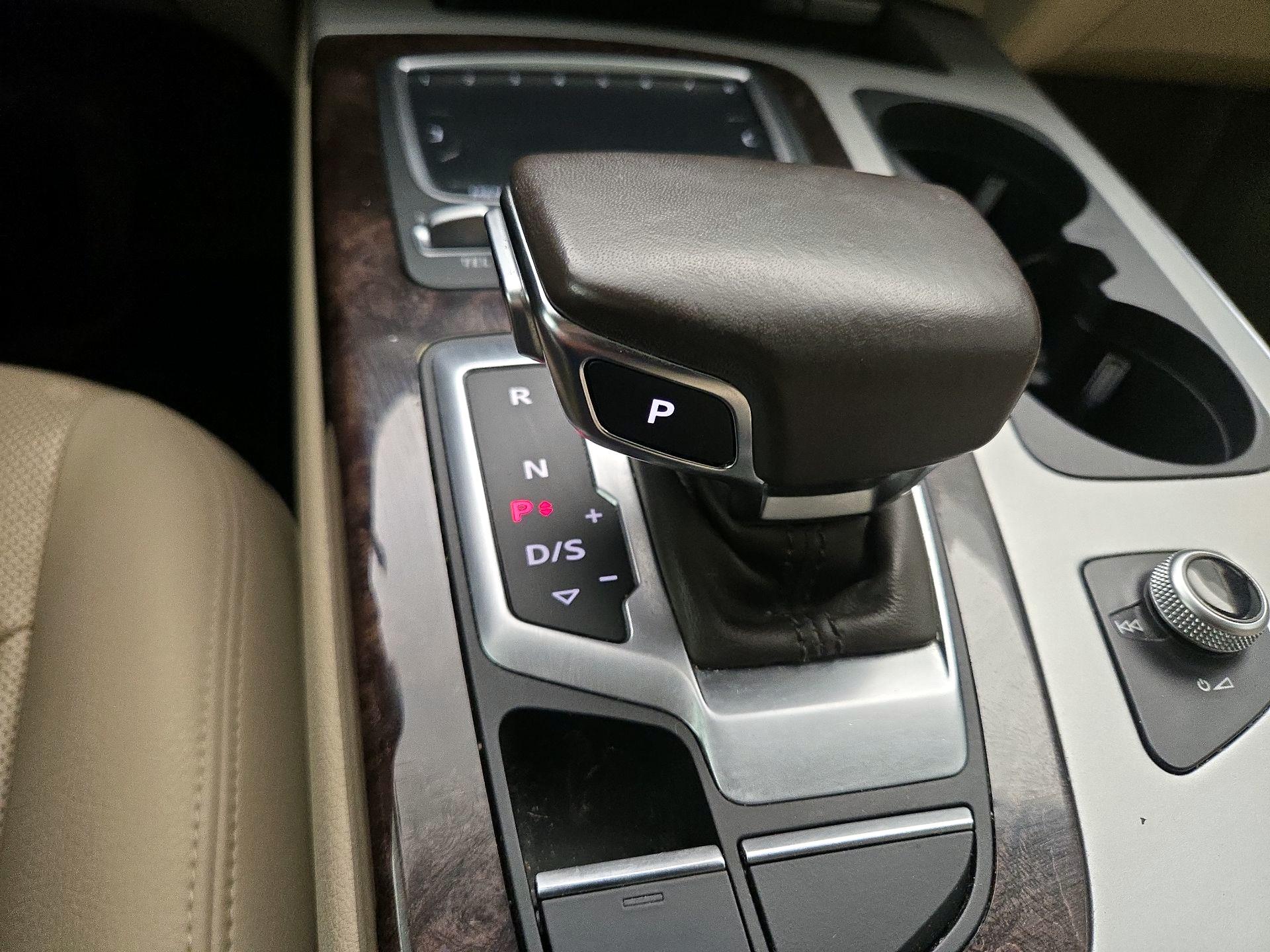 Thumbnail: 2019 Audi Q7 - 18