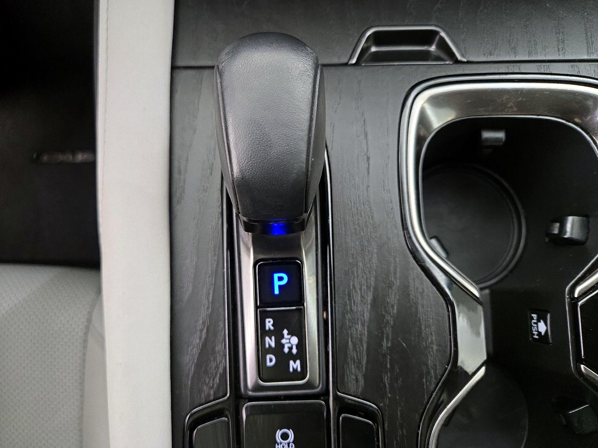 Thumbnail: 2023 Lexus RX - 17